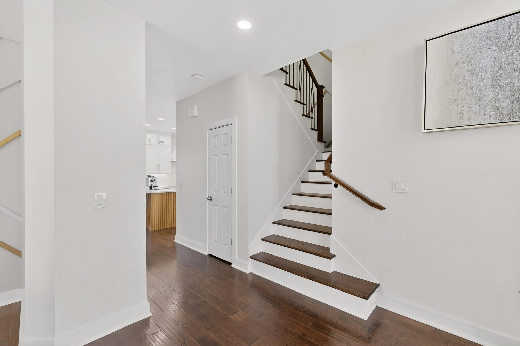 Single Family Residence For Sale in Tarrant County , 4541 Indian Rock Drive, Fort Worth, Texas 76244, 4 Bedroom, 3 Bathroom, 2 Garage spaces, 2,772 Sqft, built in 2002, Preowned, mls#21210468, Real Estate Agent in Fort Worth, Homes For Sale in Tarrant county, Homes For Sale in Fort Worth, Realtor in Fort Worth Texas, Real Estate Brokerage Independent Realty Texas, Luminita Cordes Realtor
