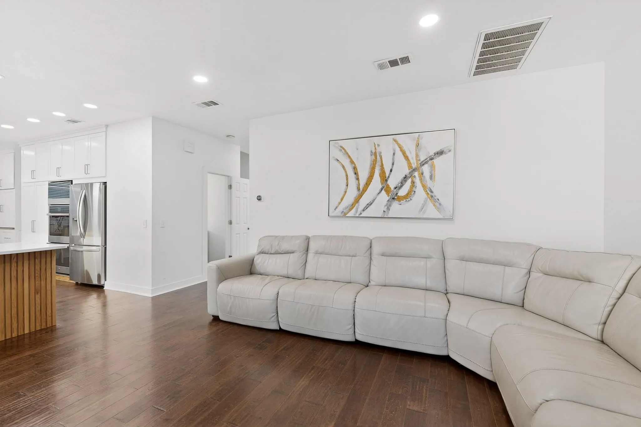 Single Family Residence For Sale in Tarrant County , 4541 Indian Rock Drive, Fort Worth, Texas 76244, 4 Bedroom, 3 Bathroom, 2 Garage spaces, 2,772 Sqft, built in 2002, Preowned, mls#21210468, Real Estate Agent in Fort Worth, Homes For Sale in Tarrant county, Homes For Sale in Fort Worth, Realtor in Fort Worth Texas, Real Estate Brokerage Independent Realty Texas, Luminita Cordes Realtor