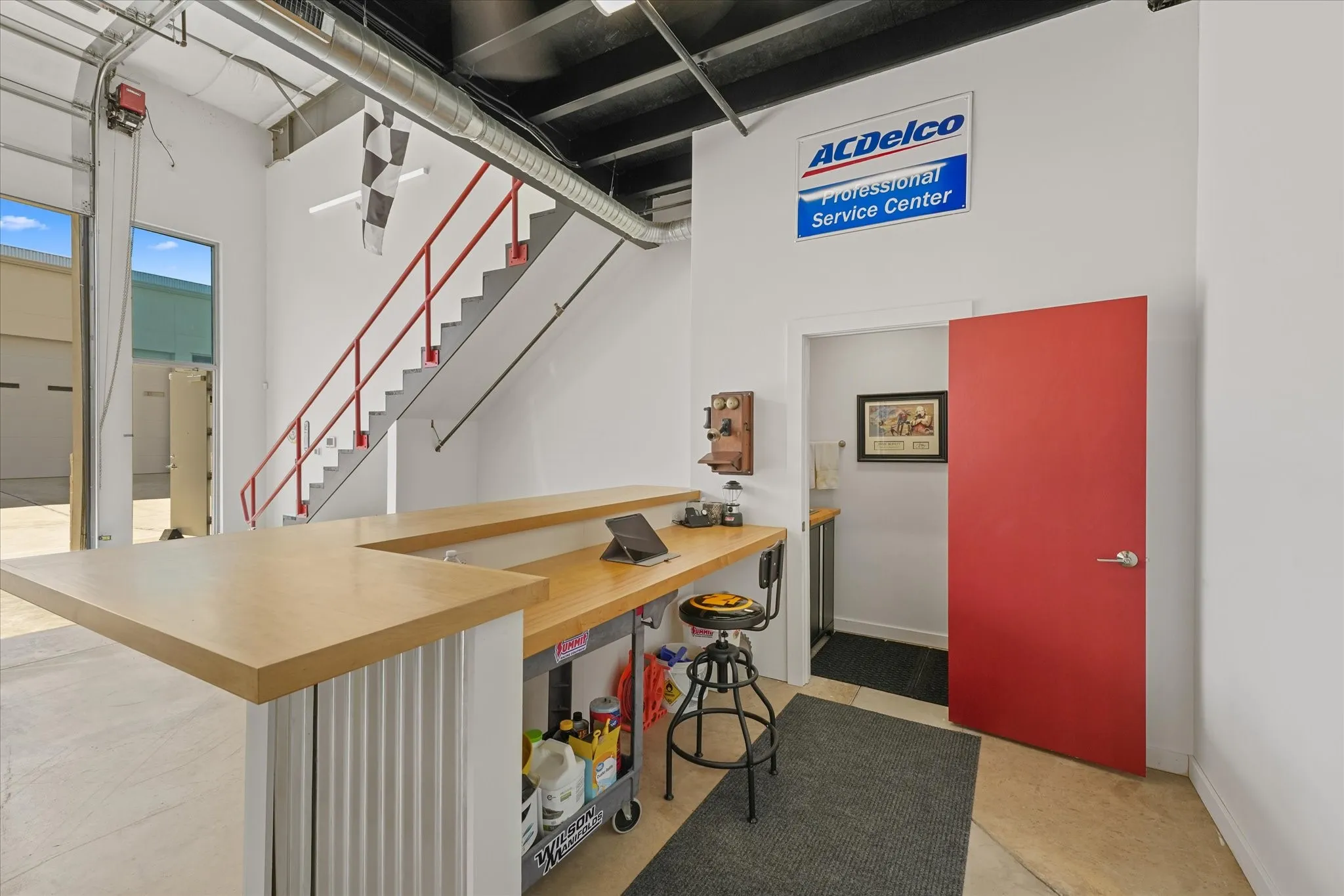 Warehouse For Sale in Denton County , 1725 N Highway 377 703, Roanoke, Texas 76262, 0, 0, Garage spaces, 0 Sqft, built in 2021, Preowned, mls#21211687, Real Estate Agent in Roanoke, Homes For Sale in Denton county, Homes For Sale in Roanoke, Realtor in Roanoke Texas, Real Estate Brokerage Independent Realty Texas, Luminita Cordes Realtor