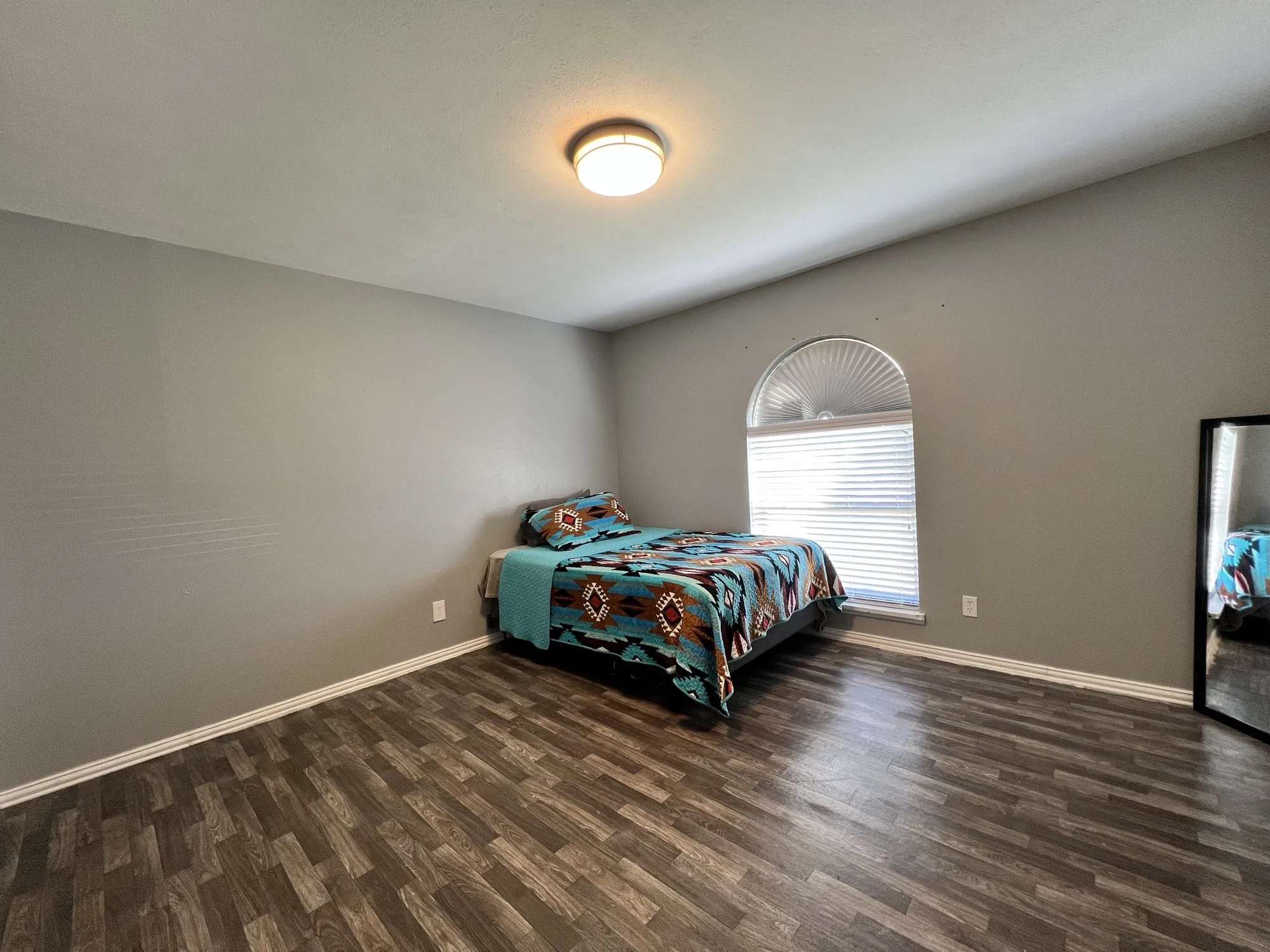 Single Family Residence For Sale in Dallas County , 5609 Kerry Lane, Garland, Texas 75043, 3 Bedrooms, 2 Bathrooms, 2 Garage spaces, 1,749 Sqft, built in 1977, Preowned, Price $274,900, mls#21211679, Real Estate Agent in Garland, Homes For Sale in Dallas county, Homes For Sale in Garland, Realtor in Garland Texas, Real Estate Brokerage Independent Realty Texas, Luminita Cordes Realtor
