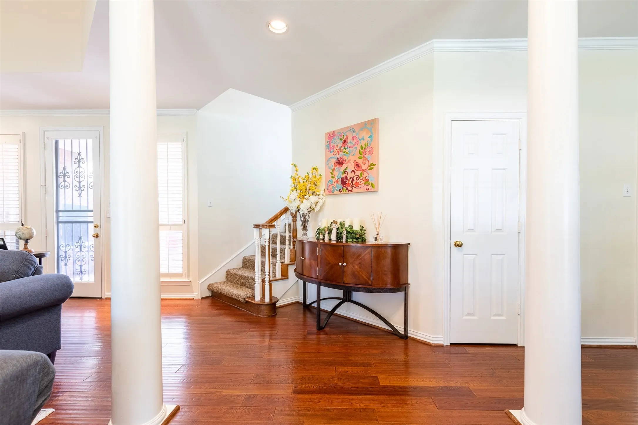 Single Family Residence For Sale in Dallas County , 910 Kings Court, Duncanville, Texas 75137, 4 Bedroom, 4 Bathroom, 3 Garage spaces, 3,359 Sqft, built in 1990, Preowned, mls#21208812, Real Estate Agent in Duncanville, Homes For Sale in Dallas county, Homes For Sale in Duncanville, Realtor in Duncanville Texas, Real Estate Brokerage Independent Realty Texas, Luminita Cordes Realtor