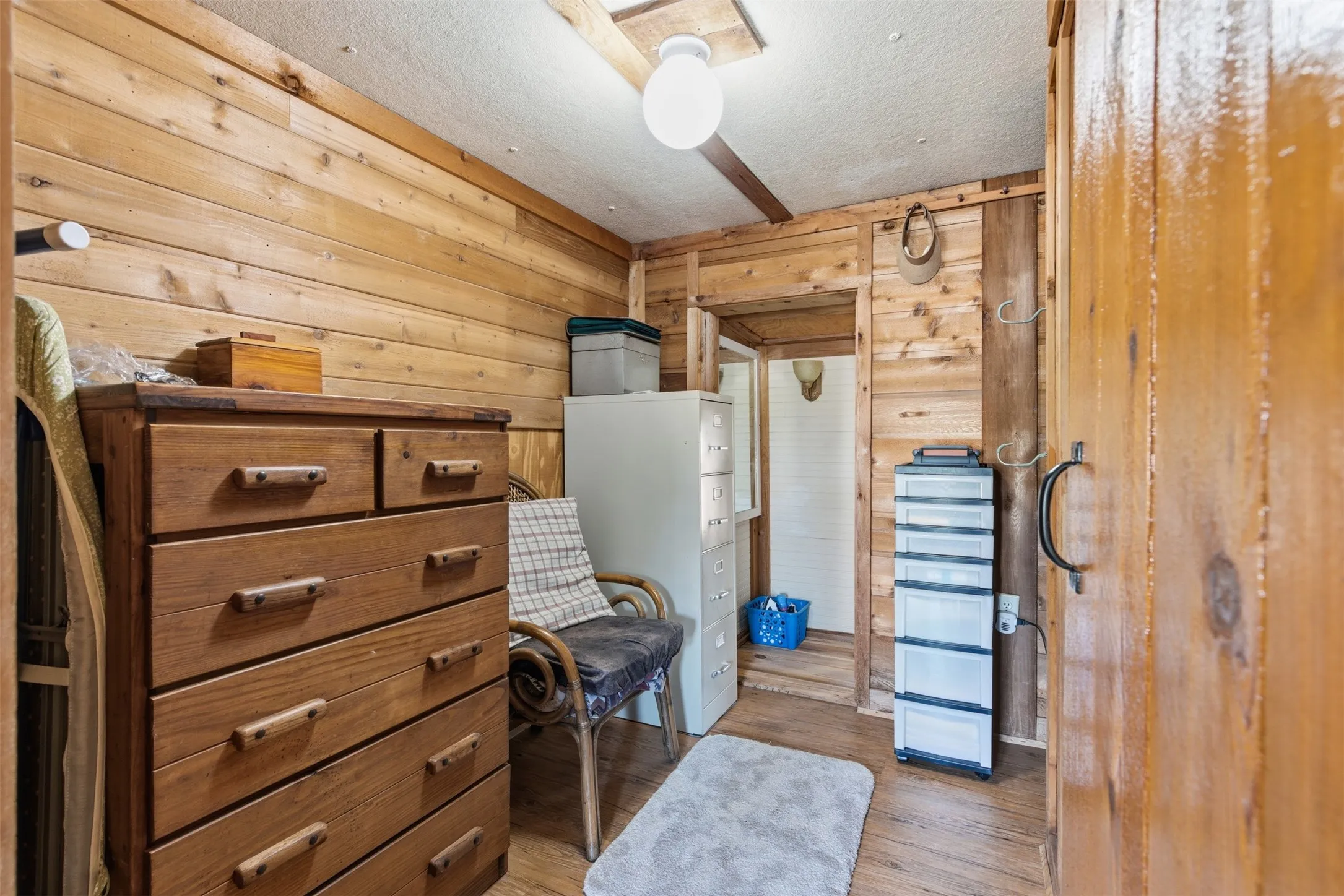 Bedroom, office or flexible-use space.