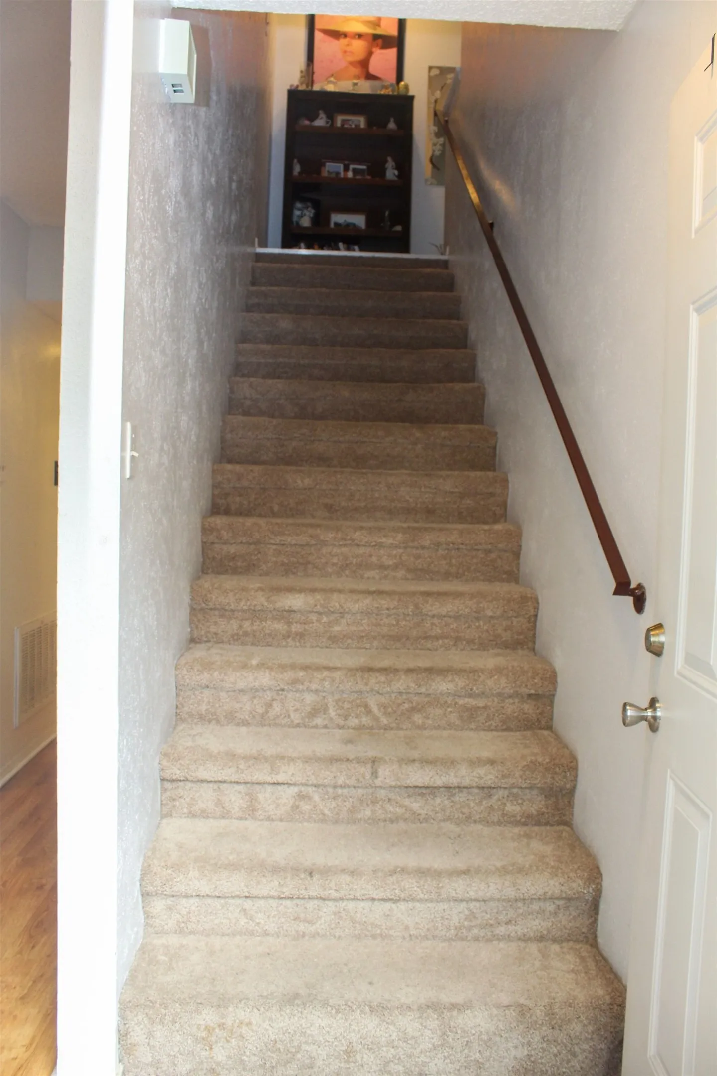 Condominium For Sale in Dallas County , 4649 Country Creek Drive 1109, Dallas, Texas 75236, 2 Bedrooms, 2 Bathrooms, Garage spaces, 1,046 Sqft, built in 1974, Preowned, Price $160,000, mls#21204593, Real Estate Agent in Dallas, Homes For Sale in Dallas county, Homes For Sale in Dallas, Realtor in Dallas Texas, Real Estate Brokerage Independent Realty Texas, Luminita Cordes Realtor