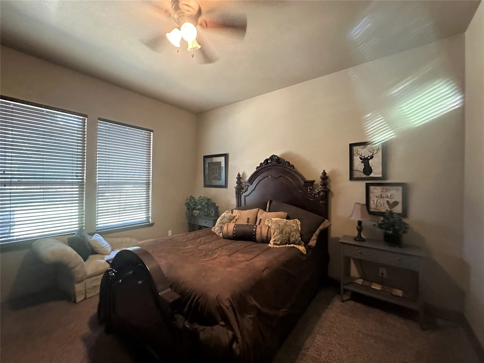 Single Family Residence For Sale in Grayson County , 261 Vickie Lane, Gunter, Texas 75058, 3 Bedroom, 4 Bathroom, 1 Garage spaces, 3,188 Sqft, built in 2015, Preowned, mls#21211496, Real Estate Agent in Gunter, Homes For Sale in Grayson county, Homes For Sale in Gunter, Realtor in Gunter Texas, Real Estate Brokerage Independent Realty Texas, Luminita Cordes Realtor