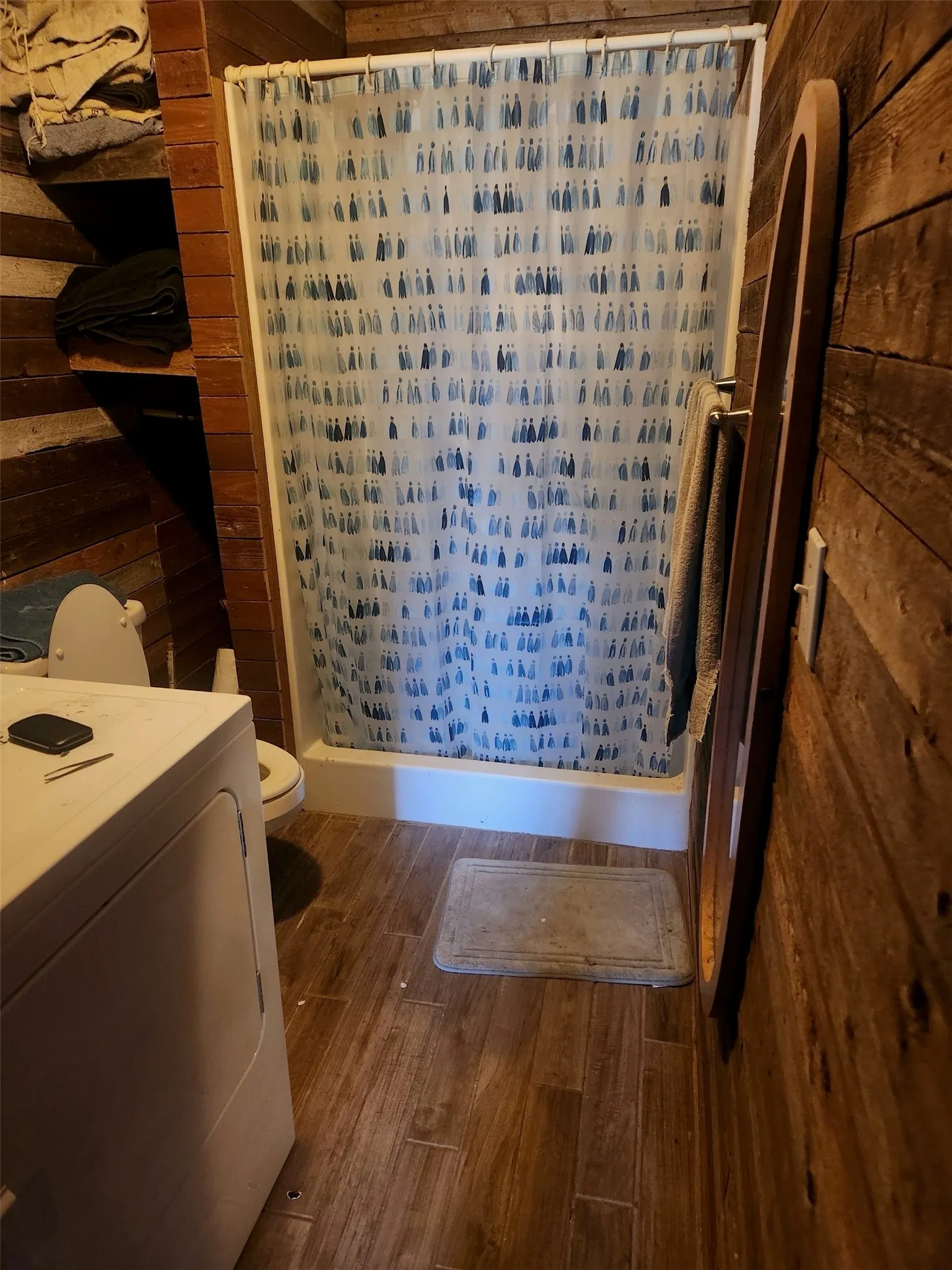 Guest House Bath