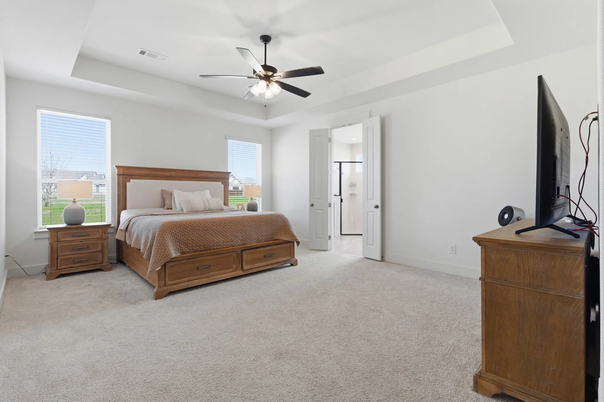Single Family Residence For Sale in Ellis County , 3121 Katrina Run, Midlothian, Texas 76065, 5 Bedroom, 3 Bathroom, 3 Garage spaces, 2,856 Sqft, built in 2024, Preowned, mls#21211834, Real Estate Agent in Midlothian, Homes For Sale in Ellis county, Homes For Sale in Midlothian, Realtor in Midlothian Texas, Real Estate Brokerage Independent Realty Texas, Luminita Cordes Realtor