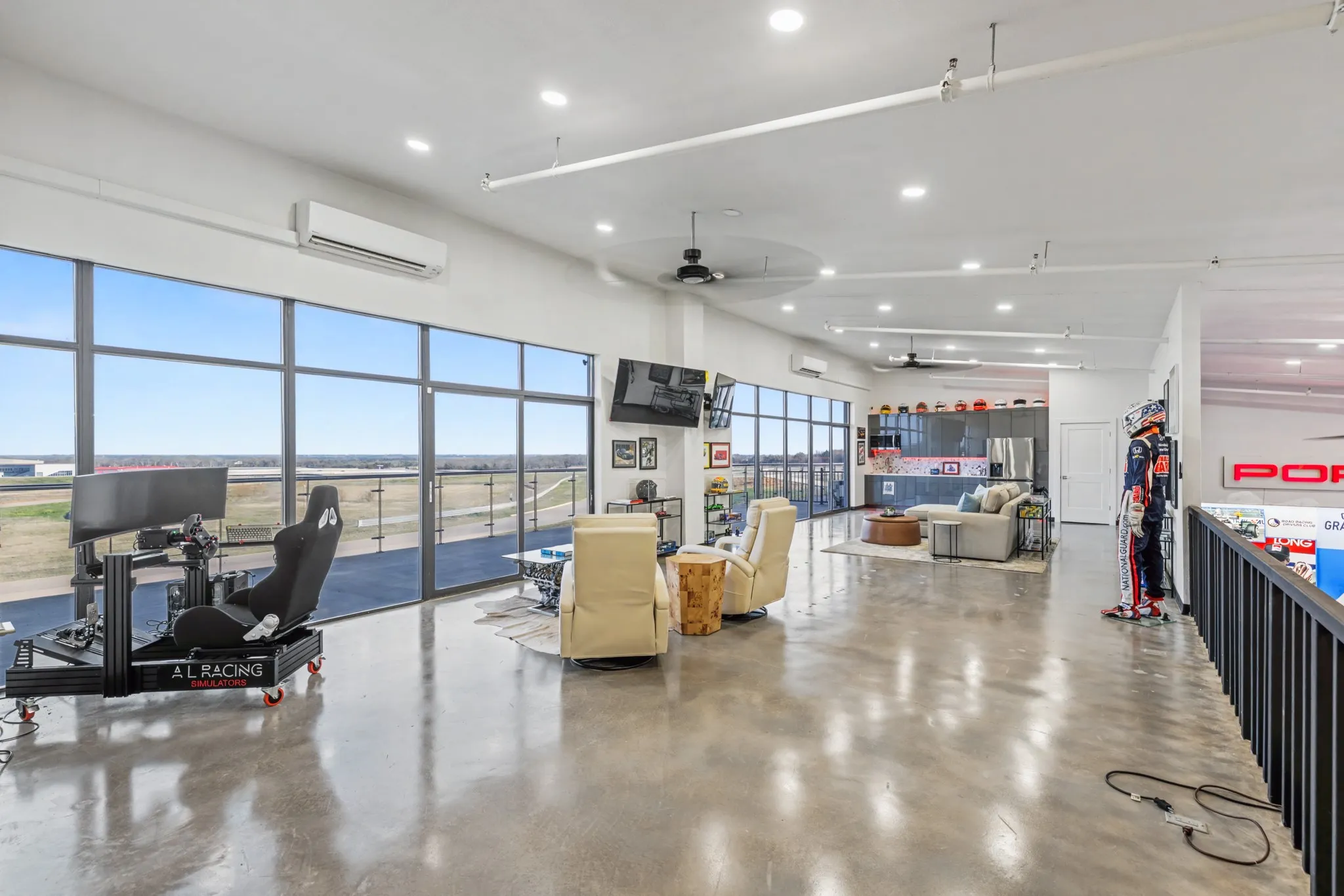 Building lobby with recessed lighting