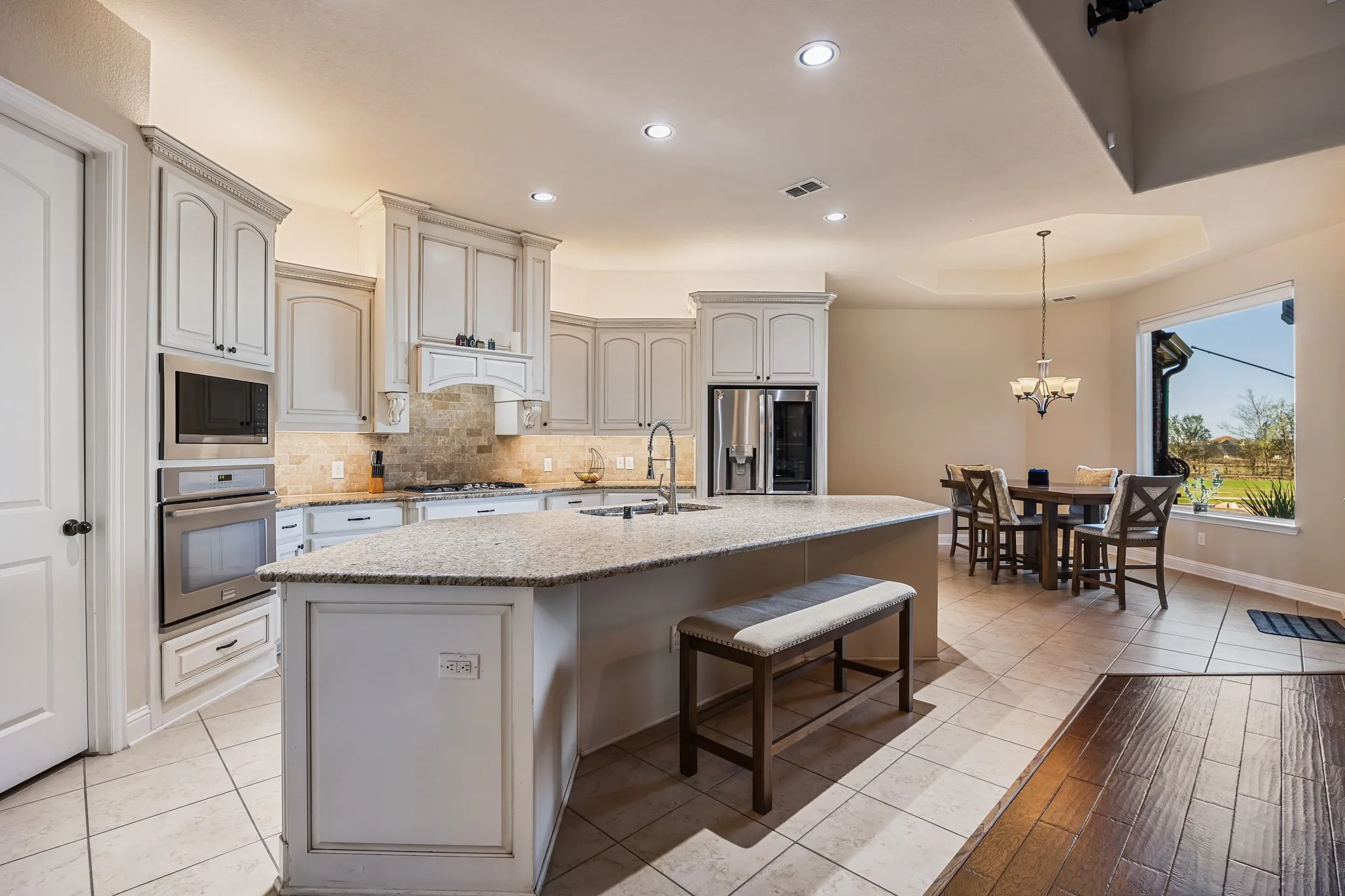 Single Family Residence For Sale in Rockwall County , 721 Kensington Drive, Mclendon Chisholm, Texas 75032, 4 Bedroom, 4 Bathroom, 3 Garage spaces, 3,947 Sqft, built in 2014, mls#21210412, Real Estate Agent in Mclendon Chisholm, Homes For Sale in Rockwall county, Homes For Sale in Mclendon Chisholm, Realtor in Mclendon Chisholm Texas, Real Estate Brokerage Independent Realty Texas, Luminita Cordes Realtor