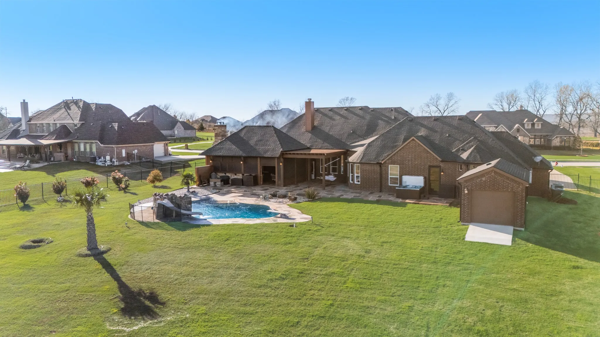 Single Family Residence For Sale in Rockwall County , 721 Kensington Drive, Mclendon Chisholm, Texas 75032, 4 Bedroom, 4 Bathroom, 3 Garage spaces, 3,947 Sqft, built in 2014, mls#21210412, Real Estate Agent in Mclendon Chisholm, Homes For Sale in Rockwall county, Homes For Sale in Mclendon Chisholm, Realtor in Mclendon Chisholm Texas, Real Estate Brokerage Independent Realty Texas, Luminita Cordes Realtor