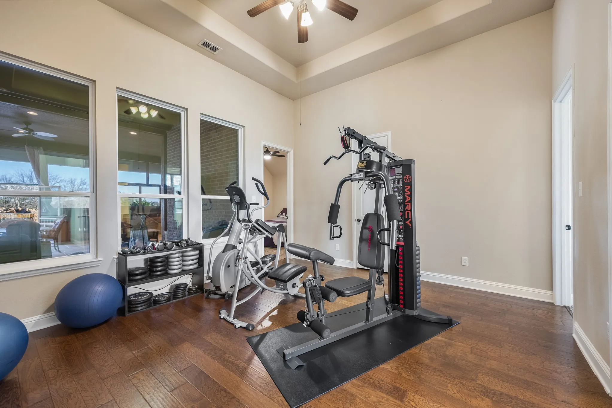 Single Family Residence For Sale in Rockwall County , 721 Kensington Drive, Mclendon Chisholm, Texas 75032, 4 Bedroom, 4 Bathroom, 3 Garage spaces, 3,947 Sqft, built in 2014, mls#21210412, Real Estate Agent in Mclendon Chisholm, Homes For Sale in Rockwall county, Homes For Sale in Mclendon Chisholm, Realtor in Mclendon Chisholm Texas, Real Estate Brokerage Independent Realty Texas, Luminita Cordes Realtor