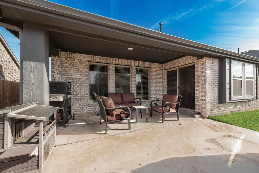 Single Family Residence For Sale in Ellis County , 3034 Kenna Court, Midlothian, Texas 76065, 4 Bedroom, 3 Bathroom, 2 Garage spaces, 2,249 Sqft, built in 2023, mls#21189172, Real Estate Agent in Midlothian, Homes For Sale in Ellis county, Homes For Sale in Midlothian, Realtor in Midlothian Texas, Real Estate Brokerage Independent Realty Texas, Luminita Cordes Realtor