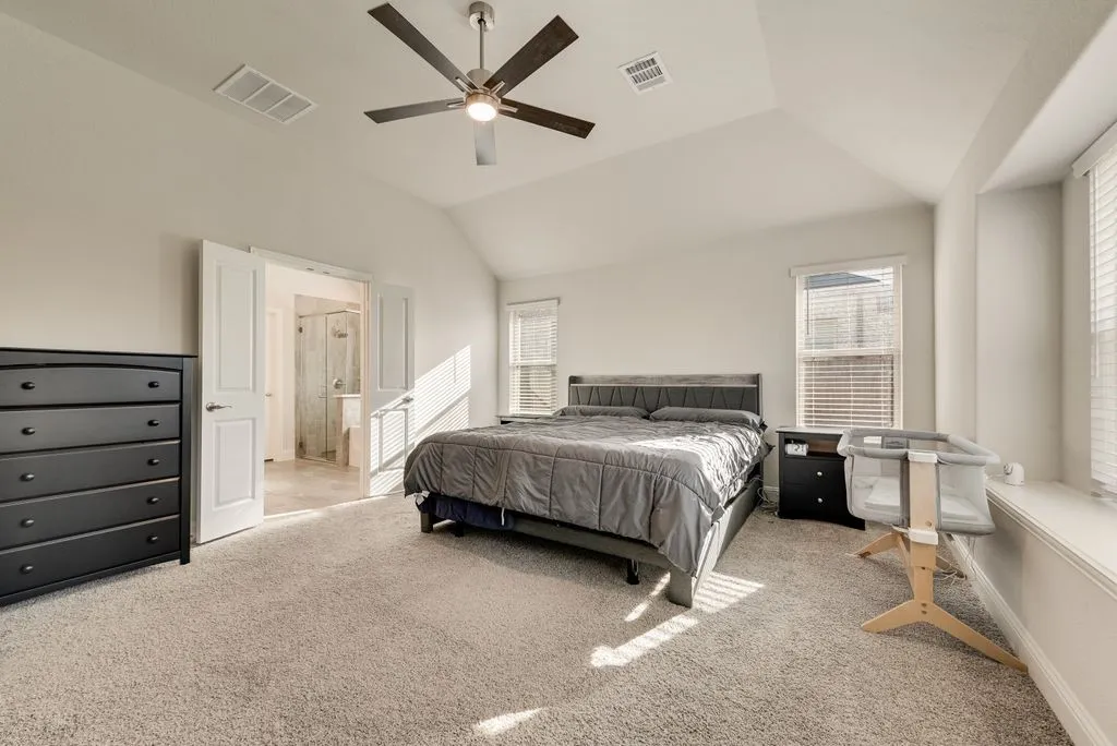 Single Family Residence For Sale in Ellis County , 3034 Kenna Court, Midlothian, Texas 76065, 4 Bedroom, 3 Bathroom, 2 Garage spaces, 2,249 Sqft, built in 2023, mls#21189172, Real Estate Agent in Midlothian, Homes For Sale in Ellis county, Homes For Sale in Midlothian, Realtor in Midlothian Texas, Real Estate Brokerage Independent Realty Texas, Luminita Cordes Realtor