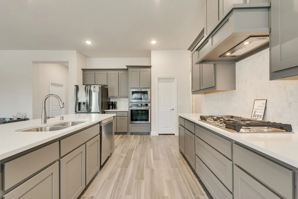 Single Family Residence For Sale in Ellis County , 3034 Kenna Court, Midlothian, Texas 76065, 4 Bedroom, 3 Bathroom, 2 Garage spaces, 2,249 Sqft, built in 2023, mls#21189172, Real Estate Agent in Midlothian, Homes For Sale in Ellis county, Homes For Sale in Midlothian, Realtor in Midlothian Texas, Real Estate Brokerage Independent Realty Texas, Luminita Cordes Realtor