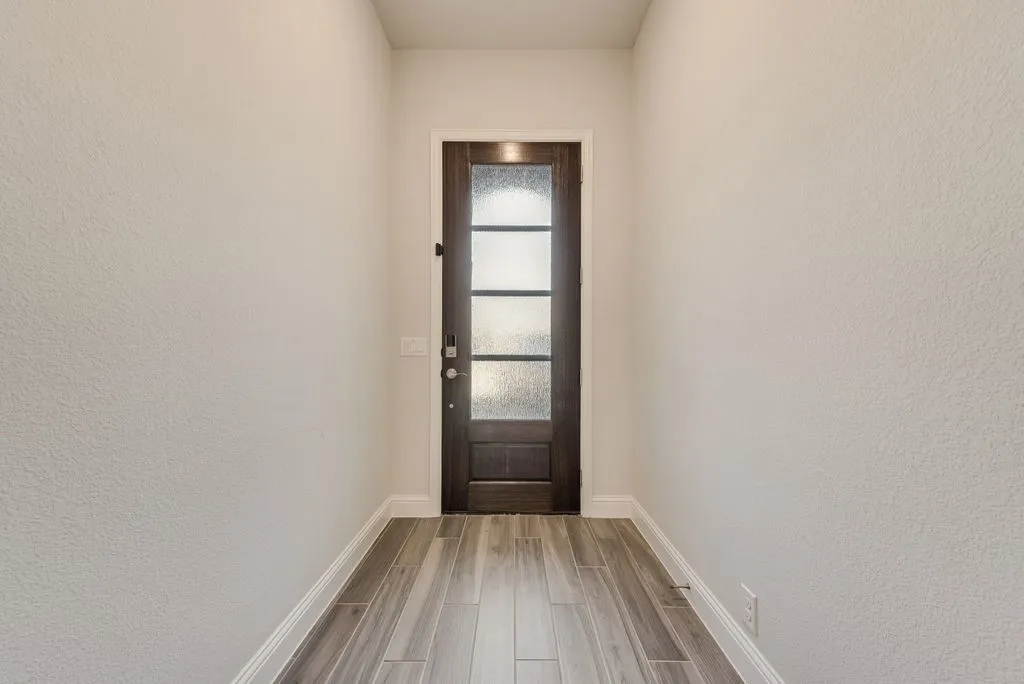 Single Family Residence For Sale in Ellis County , 3034 Kenna Court, Midlothian, Texas 76065, 4 Bedroom, 3 Bathroom, 2 Garage spaces, 2,249 Sqft, built in 2023, mls#21189172, Real Estate Agent in Midlothian, Homes For Sale in Ellis county, Homes For Sale in Midlothian, Realtor in Midlothian Texas, Real Estate Brokerage Independent Realty Texas, Luminita Cordes Realtor