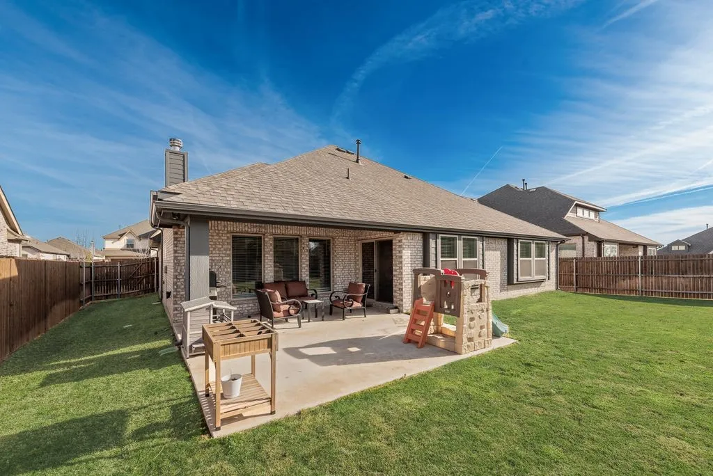 Single Family Residence For Sale in Ellis County , 3034 Kenna Court, Midlothian, Texas 76065, 4 Bedroom, 3 Bathroom, 2 Garage spaces, 2,249 Sqft, built in 2023, mls#21189172, Real Estate Agent in Midlothian, Homes For Sale in Ellis county, Homes For Sale in Midlothian, Realtor in Midlothian Texas, Real Estate Brokerage Independent Realty Texas, Luminita Cordes Realtor