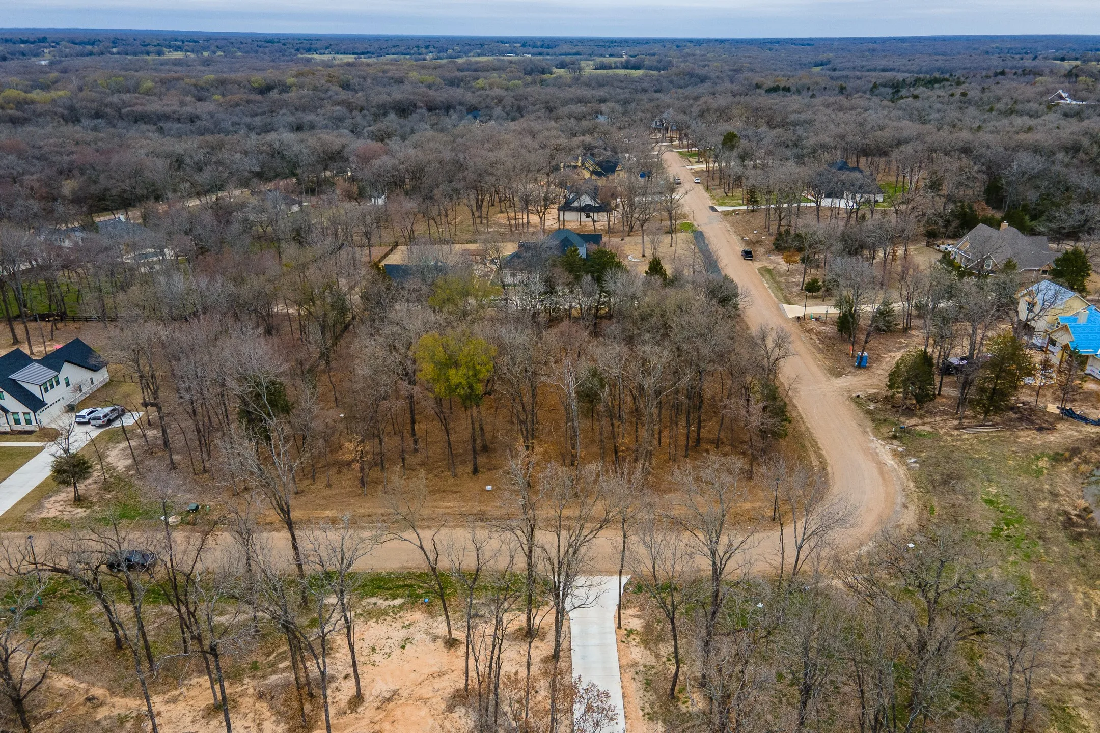 Unimproved Land For Sale in Kaufman County , Lot 55 Oakbend Trail, Mabank, Texas 75147, 0, 0, Garage spaces, 0 Sqft, built in 0, mls#21211947, Real Estate Agent in Mabank, Homes For Sale in Kaufman county, Homes For Sale in Mabank, Realtor in Mabank Texas, Real Estate Brokerage Independent Realty Texas, Luminita Cordes Realtor