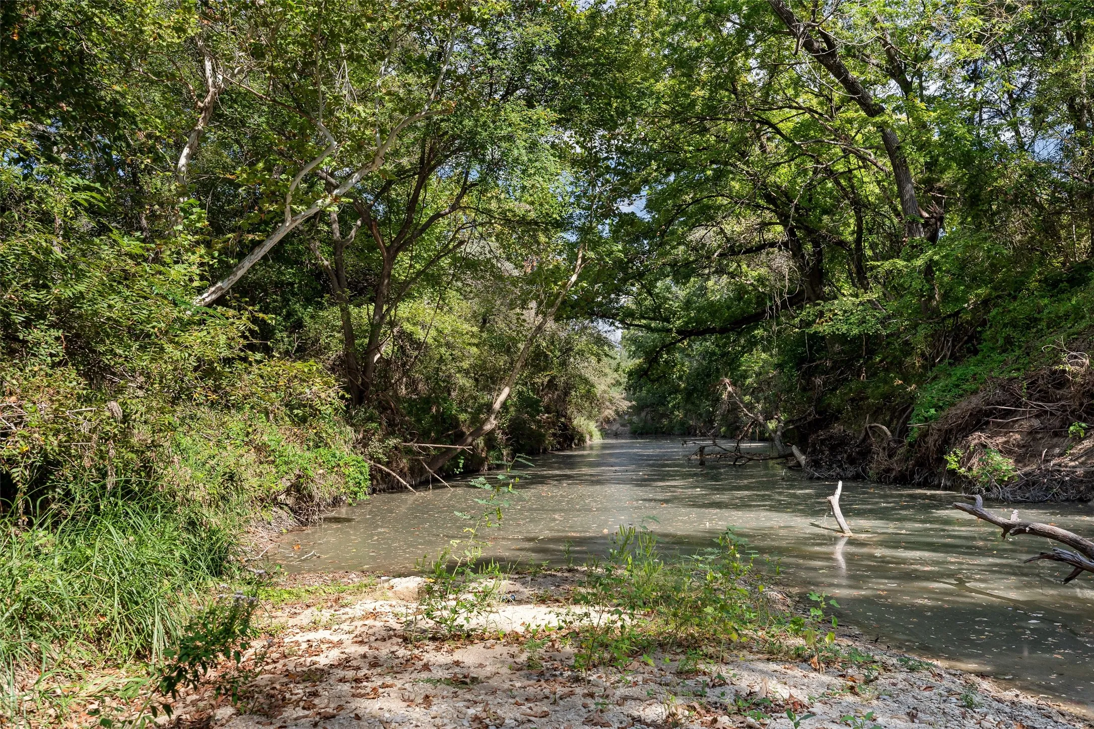Unimproved Land For Sale in Hood County , TBD Overton Ct S, Granbury, Texas 76048, 0, 0, Garage spaces, 0 Sqft, built in 0, Price $895,000, mls#21211965, Real Estate Agent in Granbury, Homes For Sale in Hood county, Homes For Sale in Granbury, Realtor in Granbury Texas, Real Estate Brokerage Independent Realty Texas, Luminita Cordes Realtor