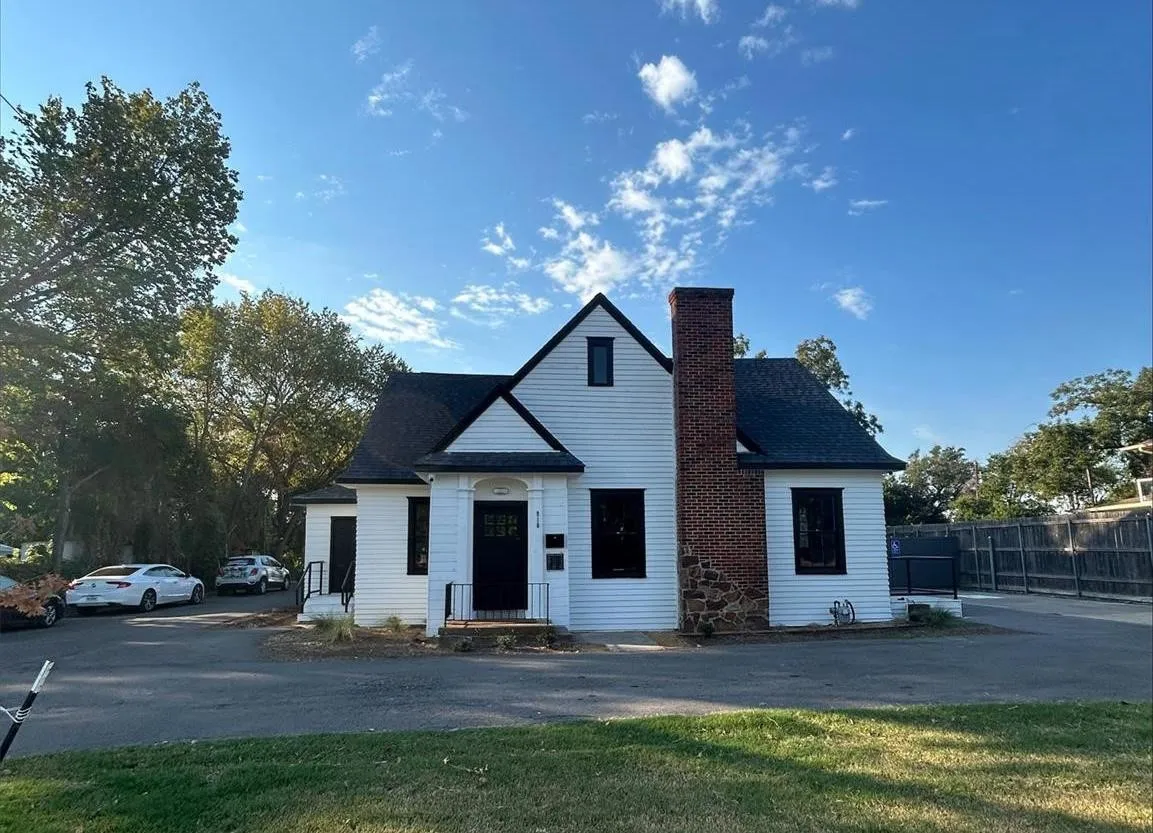 Office For Sale in Collin County , 910 18th Street, Plano, Texas 75074, 0, 0, Garage spaces, 0 Sqft, built in 1944, Preowned, Price $1,850,000, mls#21212016, Real Estate Agent in Plano, Homes For Sale in Collin county, Homes For Sale in Plano, Realtor in Plano Texas, Real Estate Brokerage Independent Realty Texas, Luminita Cordes Realtor