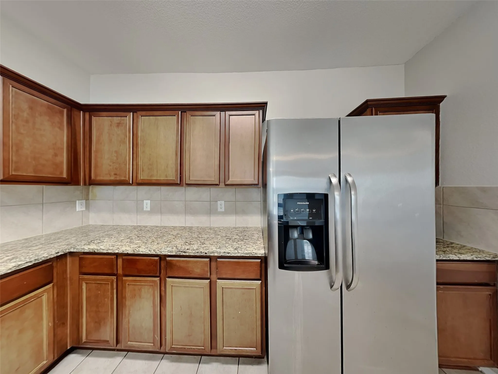 Single Family Residence For Sale in Kaufman County , 2002 Grimes Drive, Forney, Texas 75126, 4 Bedroom, 2 Bathroom, 2 Garage spaces, 2,235 Sqft, built in 2017, Preowned, mls#21212078, Real Estate Agent in Forney, Homes For Sale in Kaufman county, Homes For Sale in Forney, Realtor in Forney Texas, Real Estate Brokerage Independent Realty Texas, Luminita Cordes Realtor