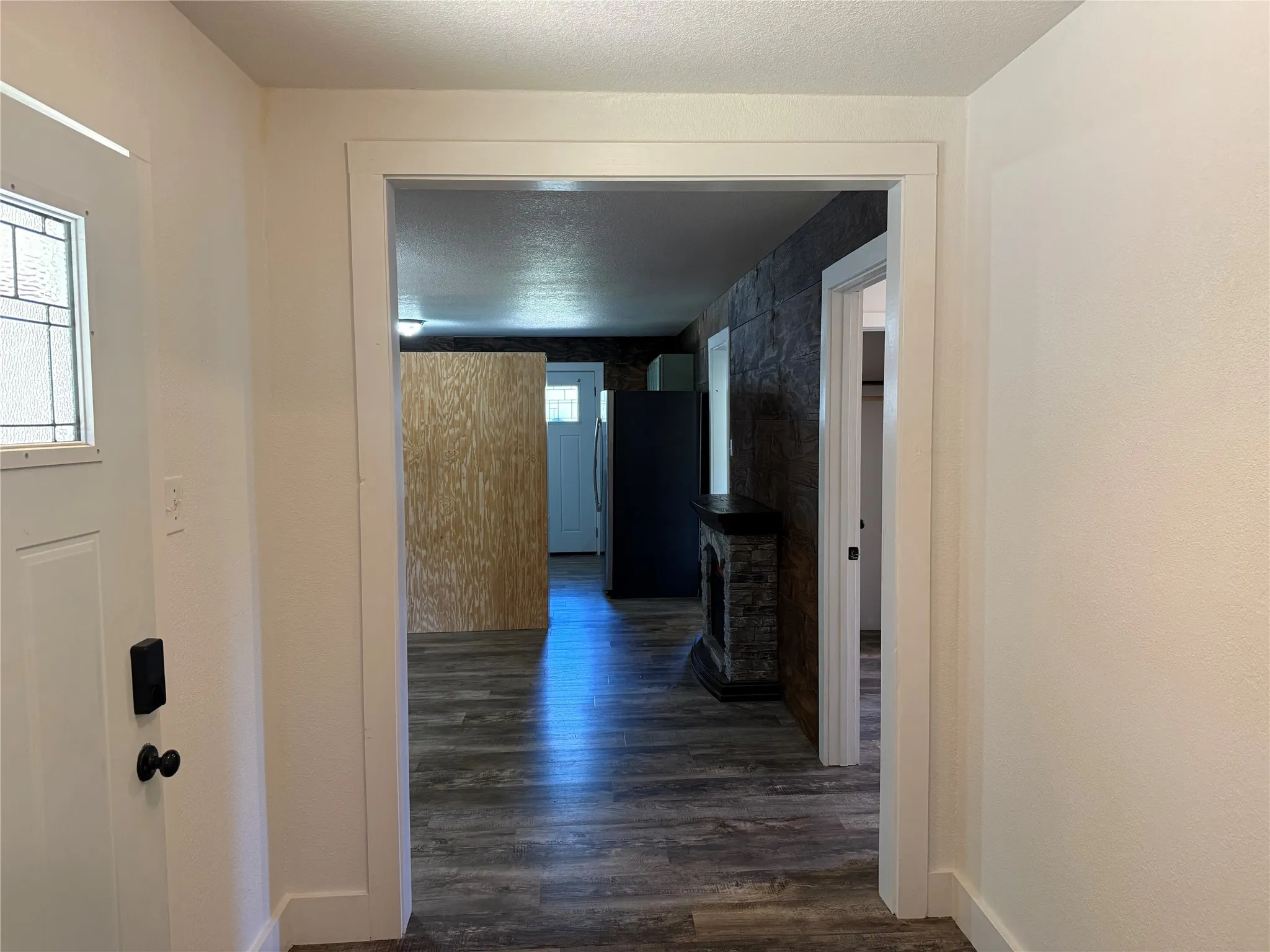 Single Family Residence For Sale in Hill County , 122 Tobacco Road, Whitney, Texas 76692, 2 Bedroom, 1 Bathroom, Garage spaces, 972 Sqft, built in 0, mls#21212057, Real Estate Agent in Whitney, Homes For Sale in Hill county, Homes For Sale in Whitney, Realtor in Whitney Texas, Real Estate Brokerage Independent Realty Texas, Luminita Cordes Realtor