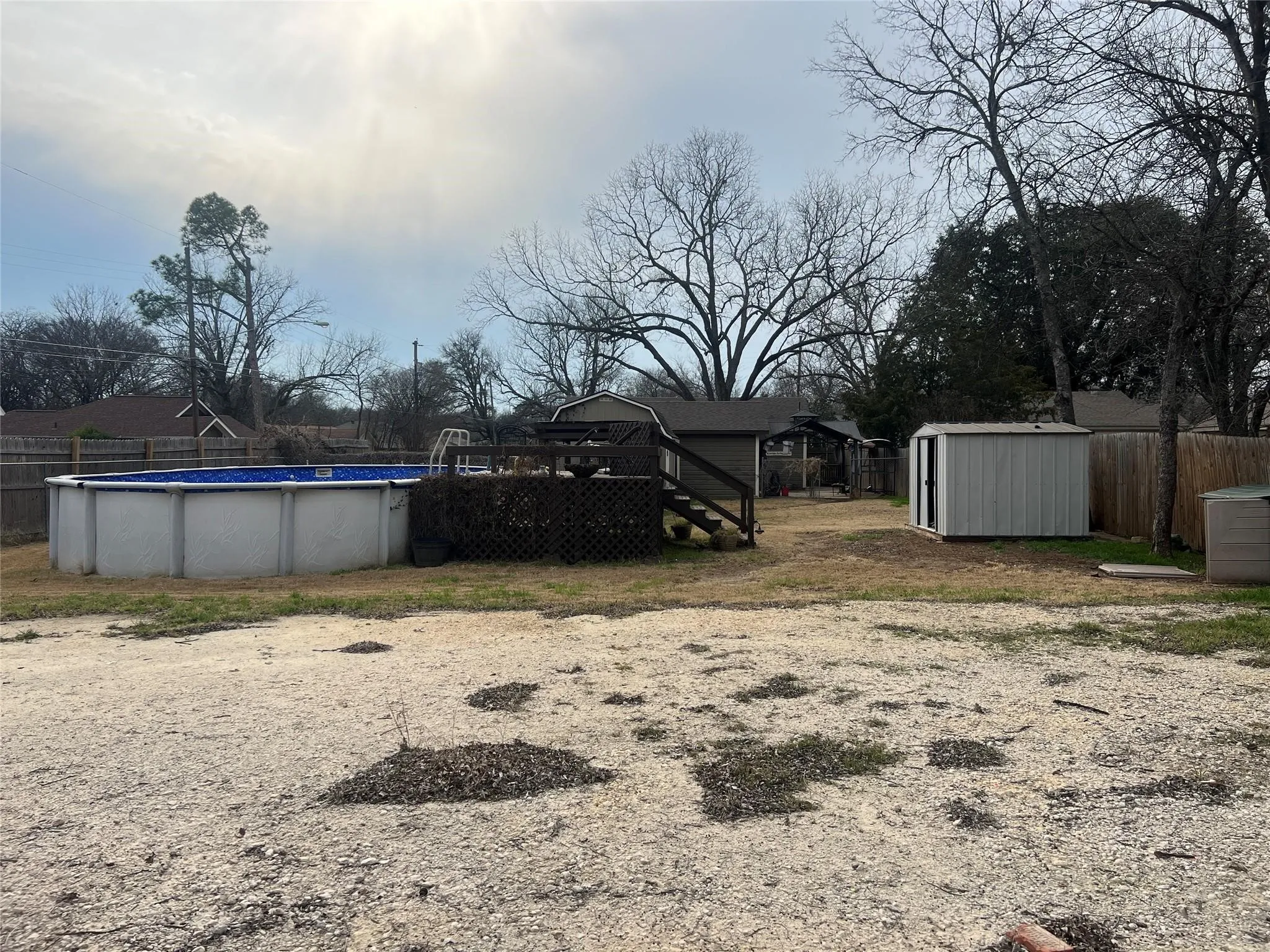 Single Family Residence For Sale in Johnson County , 104 Dixon Street, Cleburne, Texas 76033, 2 Bedroom, 1 Bathroom, 1 Garage spaces, 1,119 Sqft, built in 1964, Unknown, mls#21212111, Real Estate Agent in Cleburne, Homes For Sale in Johnson county, Homes For Sale in Cleburne, Realtor in Cleburne Texas, Real Estate Brokerage Independent Realty Texas, Luminita Cordes Realtor