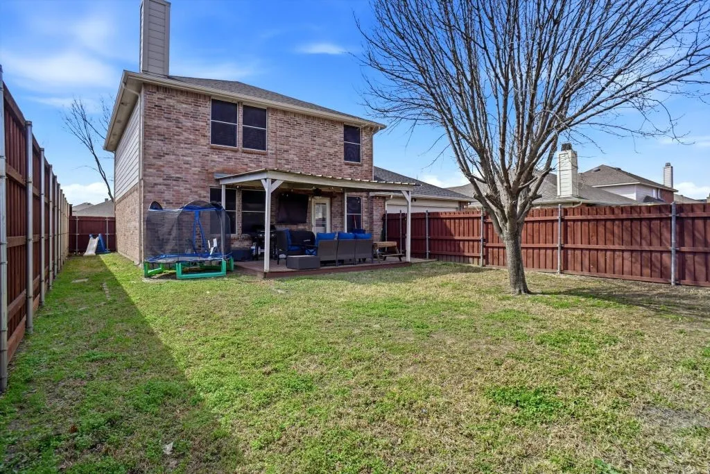 Single Family Residence For Sale in Rockwall County , 3008 Misty Way Drive, Wylie, Texas 75098, 4 Bedroom, 3 Bathroom, 1 Garage spaces, 2,337 Sqft, built in 2006, Preowned, mls#21212003, Real Estate Agent in Wylie, Homes For Sale in Rockwall county, Homes For Sale in Wylie, Realtor in Wylie Texas, Real Estate Brokerage Independent Realty Texas, Luminita Cordes Realtor