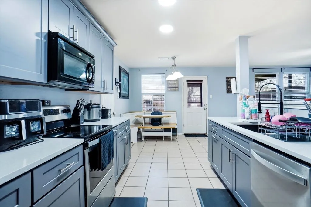 Single Family Residence For Sale in Rockwall County , 3008 Misty Way Drive, Wylie, Texas 75098, 4 Bedroom, 3 Bathroom, 1 Garage spaces, 2,337 Sqft, built in 2006, Preowned, mls#21212003, Real Estate Agent in Wylie, Homes For Sale in Rockwall county, Homes For Sale in Wylie, Realtor in Wylie Texas, Real Estate Brokerage Independent Realty Texas, Luminita Cordes Realtor