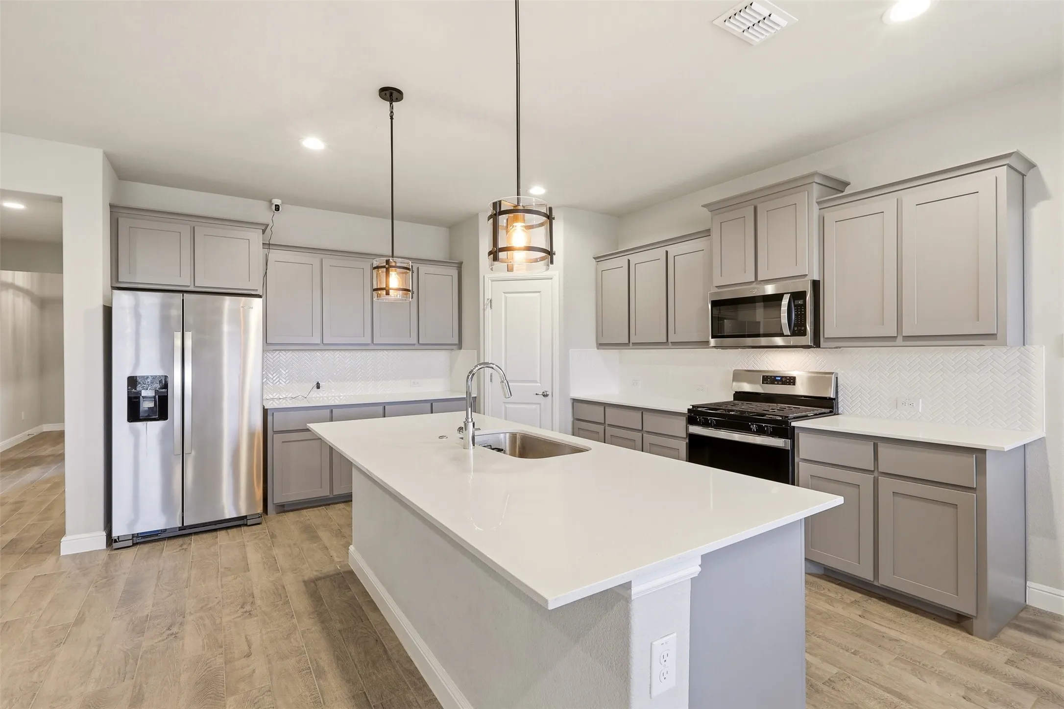 Single Family Residence For Sale in Wise County , 14609 Antlia Drive, Haslet, Texas 76052, 4 Bedrooms, 2 Bathrooms, 2 Garage spaces, 2,014 Sqft, built in 2023, Preowned, Price $369,900, mls#21209116, Real Estate Agent in Haslet, Homes For Sale in Wise county, Homes For Sale in Haslet, Realtor in Haslet Texas, Real Estate Brokerage Independent Realty Texas, Luminita Cordes Realtor
