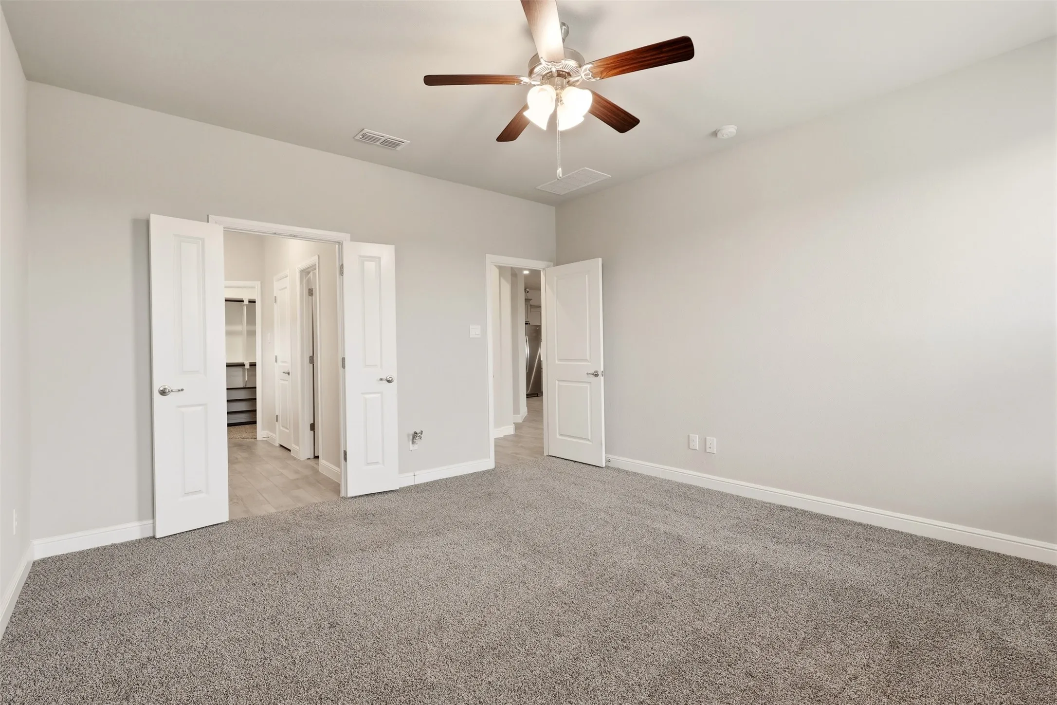 Single Family Residence For Sale in Wise County , 14609 Antlia Drive, Haslet, Texas 76052, 4 Bedrooms, 2 Bathrooms, 2 Garage spaces, 2,014 Sqft, built in 2023, Preowned, Price $369,900, mls#21209116, Real Estate Agent in Haslet, Homes For Sale in Wise county, Homes For Sale in Haslet, Realtor in Haslet Texas, Real Estate Brokerage Independent Realty Texas, Luminita Cordes Realtor
