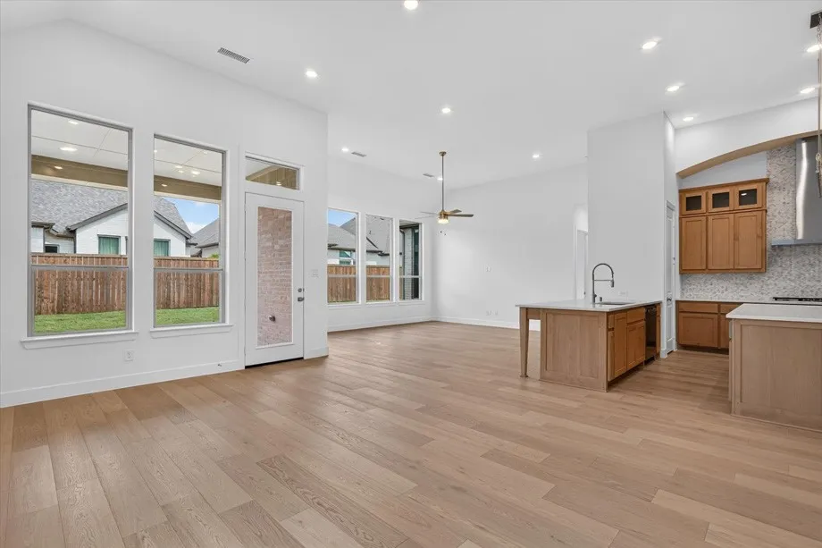 Single Family Residence For Sale in Denton County , 837 Bridle Path Parkway, Aubrey, Texas 76227, 4 Bedroom, 4 Bathroom, 3 Garage spaces, 3,050 Sqft, built in 2026, New Construction - Incomplete, mls#21212265, Real Estate Agent in Aubrey, Homes For Sale in Denton county, Homes For Sale in Aubrey, Realtor in Aubrey Texas, Real Estate Brokerage Independent Realty Texas, Luminita Cordes Realtor