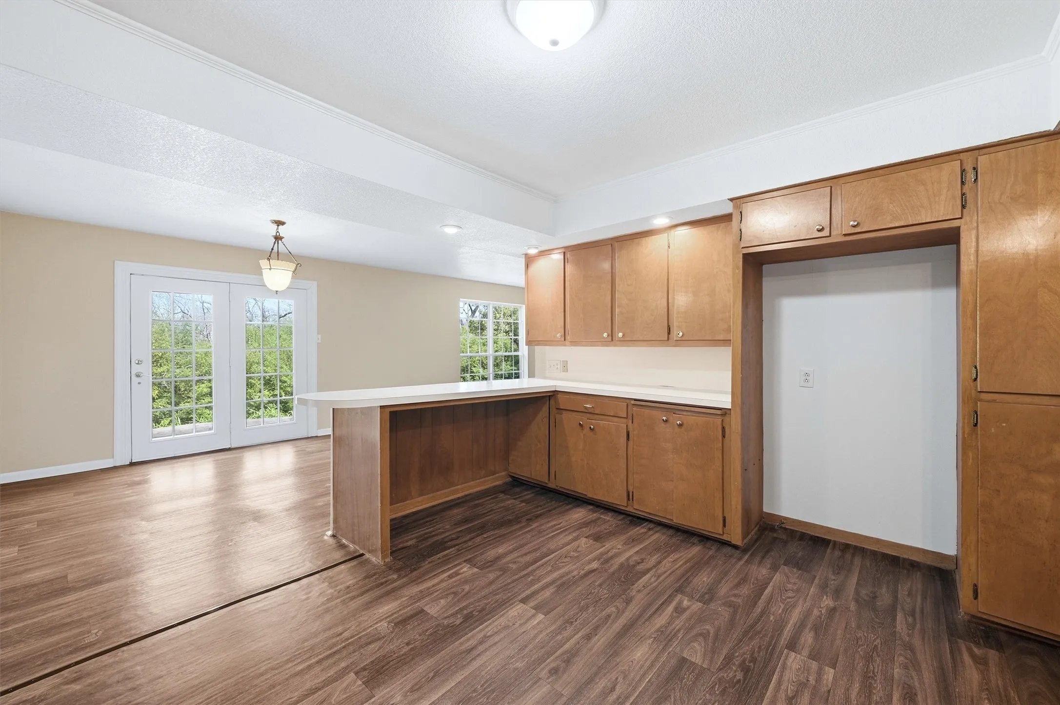 Duplex For Sale in Grayson County , 421 & 423 N Carl Street, Sherman, Texas 75092, 4 Bedroom, 4 Bathroom, 2 Garage spaces, 2,529 Sqft, built in 1960, mls#21211900, Real Estate Agent in Sherman, Homes For Sale in Grayson county, Homes For Sale in Sherman, Realtor in Sherman Texas, Real Estate Brokerage Independent Realty Texas, Luminita Cordes Realtor