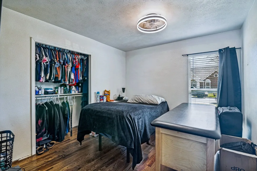 Single Family Residence For Sale in Dallas County , 5301 Oceanport Drive, Garland, Texas 75043, 4 Bedroom, 3 Bathroom, Garage spaces, 2,245 Sqft, built in 1984, mls#21211336, Real Estate Agent in Garland, Homes For Sale in Dallas county, Homes For Sale in Garland, Realtor in Garland Texas, Real Estate Brokerage Independent Realty Texas, Luminita Cordes Realtor