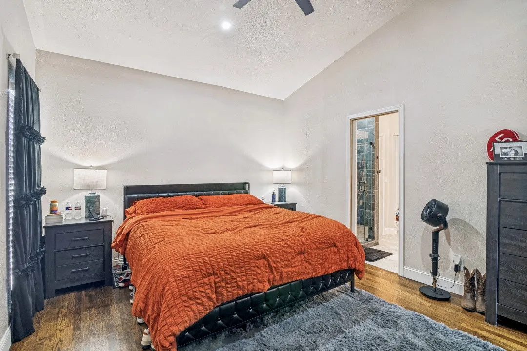 Single Family Residence For Sale in Dallas County , 5301 Oceanport Drive, Garland, Texas 75043, 4 Bedroom, 3 Bathroom, Garage spaces, 2,245 Sqft, built in 1984, mls#21211336, Real Estate Agent in Garland, Homes For Sale in Dallas county, Homes For Sale in Garland, Realtor in Garland Texas, Real Estate Brokerage Independent Realty Texas, Luminita Cordes Realtor