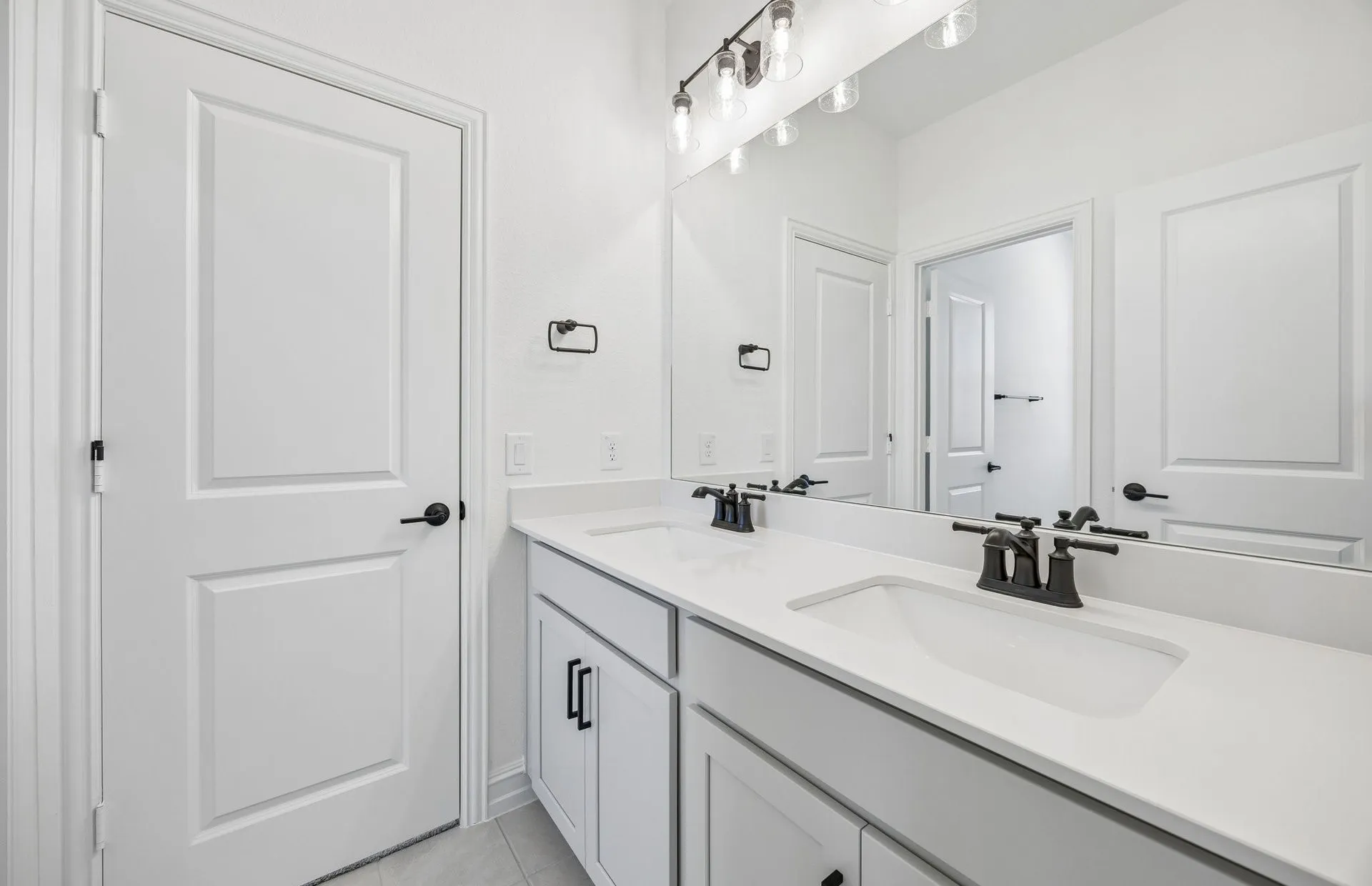 Secondary bath with double vanity