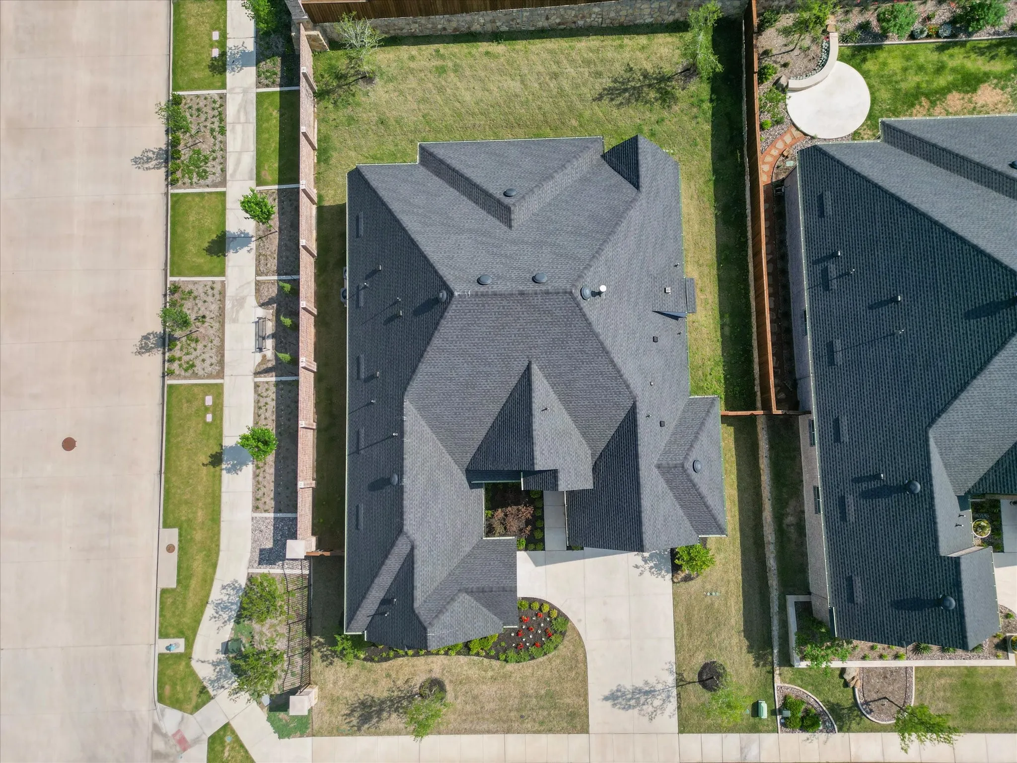 Single Family Residence For Sale in Collin County , 2504 Danea Court, Celina, Texas 75009, 4 Bedroom, 4 Bathroom, 3 Garage spaces, 3,197 Sqft, built in 2024, mls#21212353, Real Estate Agent in Celina, Homes For Sale in Collin county, Homes For Sale in Celina, Realtor in Celina Texas, Real Estate Brokerage Independent Realty Texas, Luminita Cordes Realtor