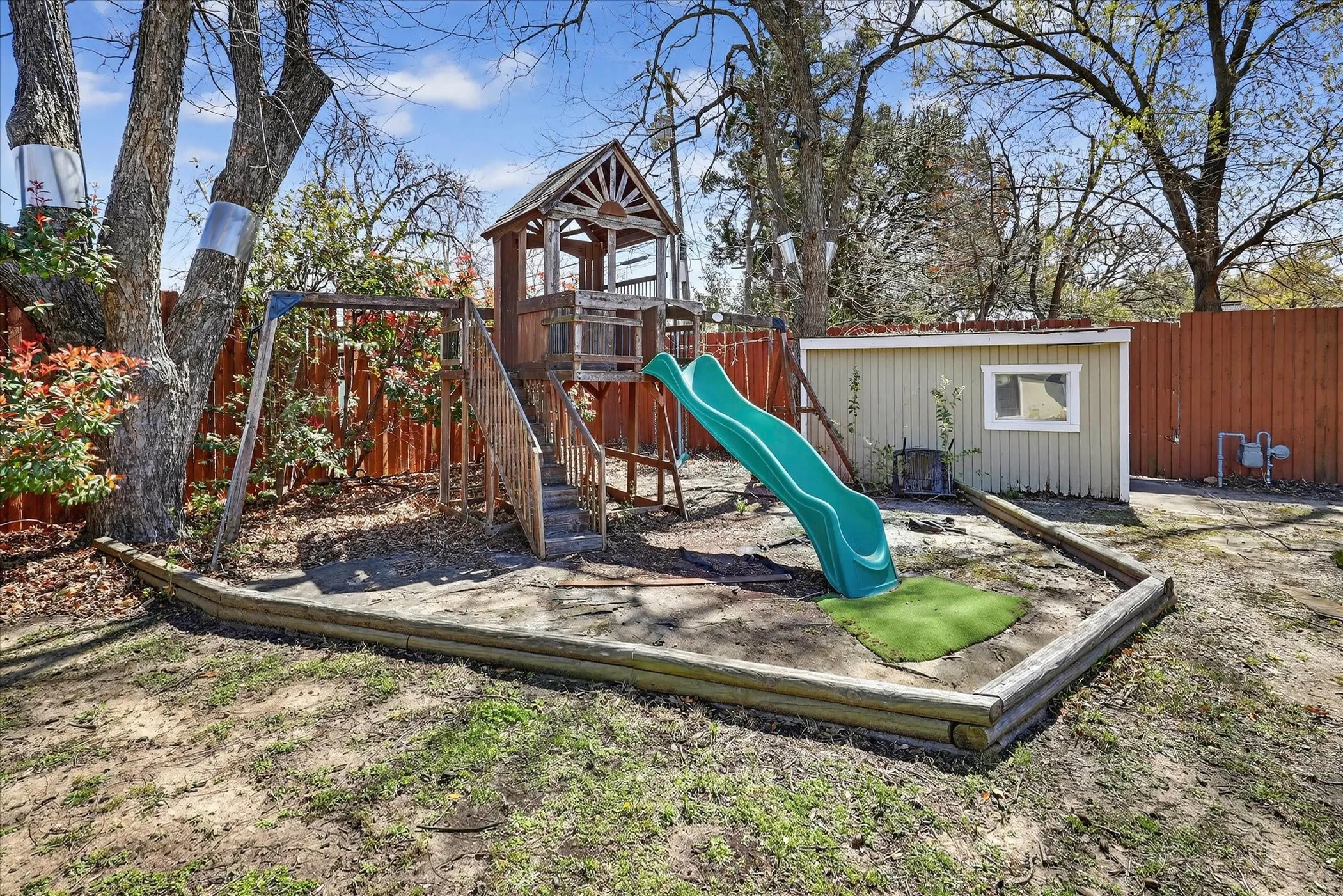 Single Family Residence For Sale in Dallas County , 6006 Boca Raton Drive, Dallas, Texas 75230, 3 Bedrooms, 3 Bathrooms, 2 Garage spaces, 2,201 Sqft, built in 1954, Price $1,389,000, mls#21212448, Real Estate Agent in Dallas, Homes For Sale in Dallas county, Homes For Sale in Dallas, Realtor in Dallas Texas, Real Estate Brokerage Independent Realty Texas, Luminita Cordes Realtor