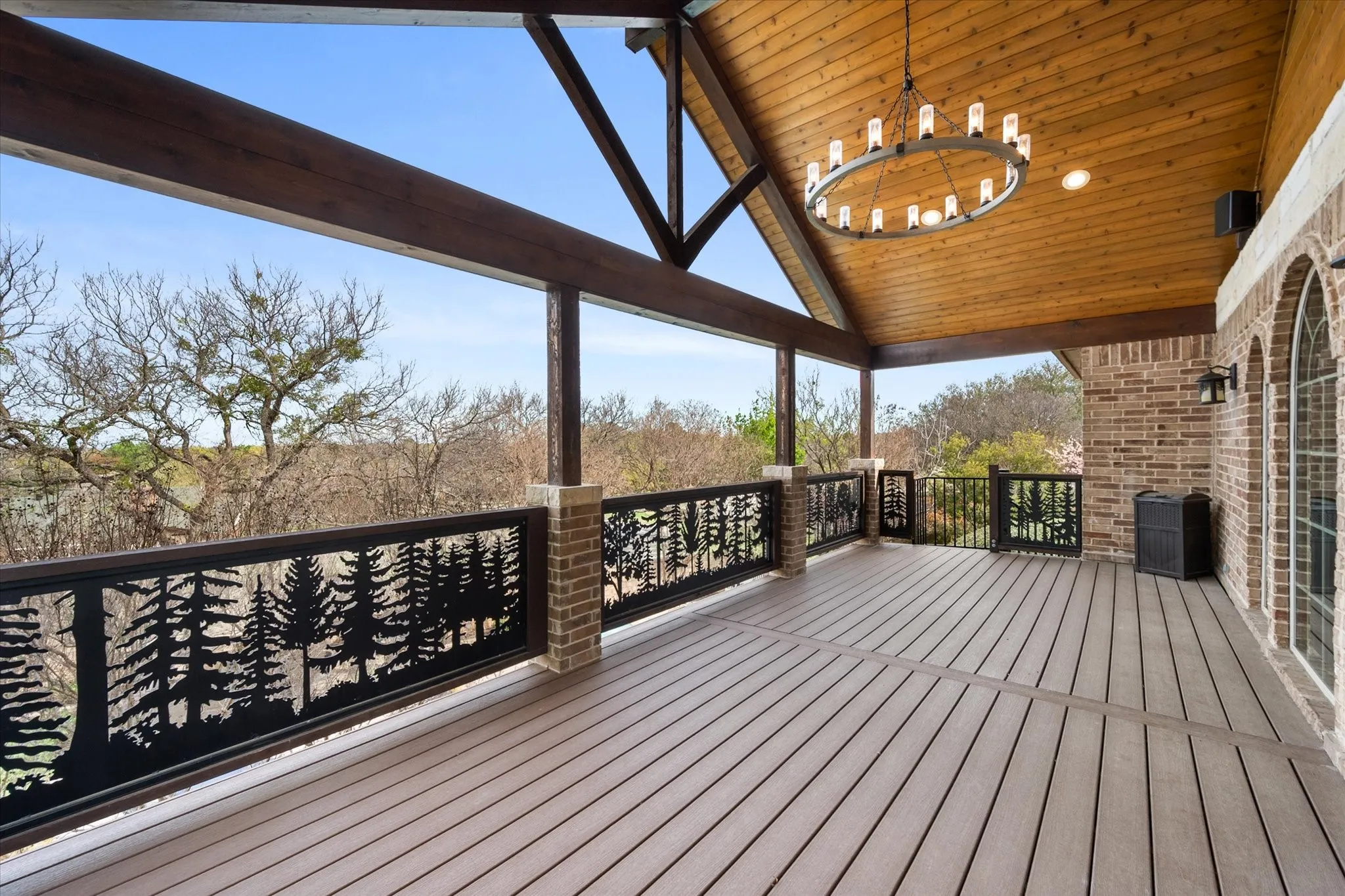 View of wooden​​‌​​​​‌​​‌‌​‌‌​​​‌‌​‌​‌​‌​​​‌​​ deck
