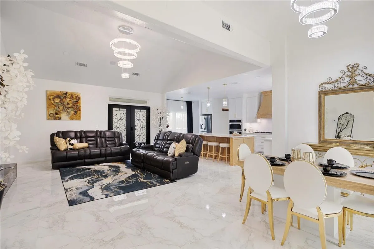 Single Family Residence For Sale in Titus County , 471 CR 2850, Pittsburg, Texas 75686, 4 Bedroom, 3 Bathroom, 2 Garage spaces, 2,633 Sqft, built in 2024, Preowned, mls#21212313, Real Estate Agent in Pittsburg, Homes For Sale in Titus county, Homes For Sale in Pittsburg, Realtor in Pittsburg Texas, Real Estate Brokerage Independent Realty Texas, Luminita Cordes Realtor