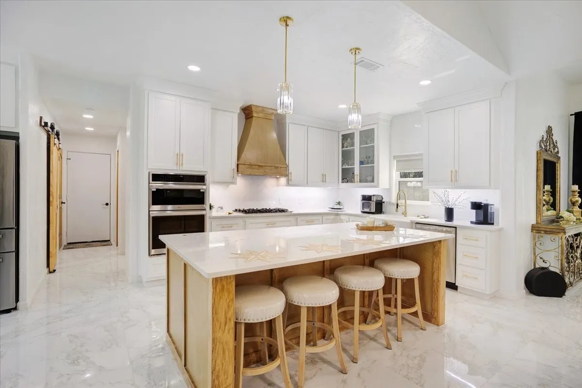 Single Family Residence For Sale in Titus County , 471 CR 2850, Pittsburg, Texas 75686, 4 Bedroom, 3 Bathroom, 2 Garage spaces, 2,633 Sqft, built in 2024, Preowned, mls#21212313, Real Estate Agent in Pittsburg, Homes For Sale in Titus county, Homes For Sale in Pittsburg, Realtor in Pittsburg Texas, Real Estate Brokerage Independent Realty Texas, Luminita Cordes Realtor