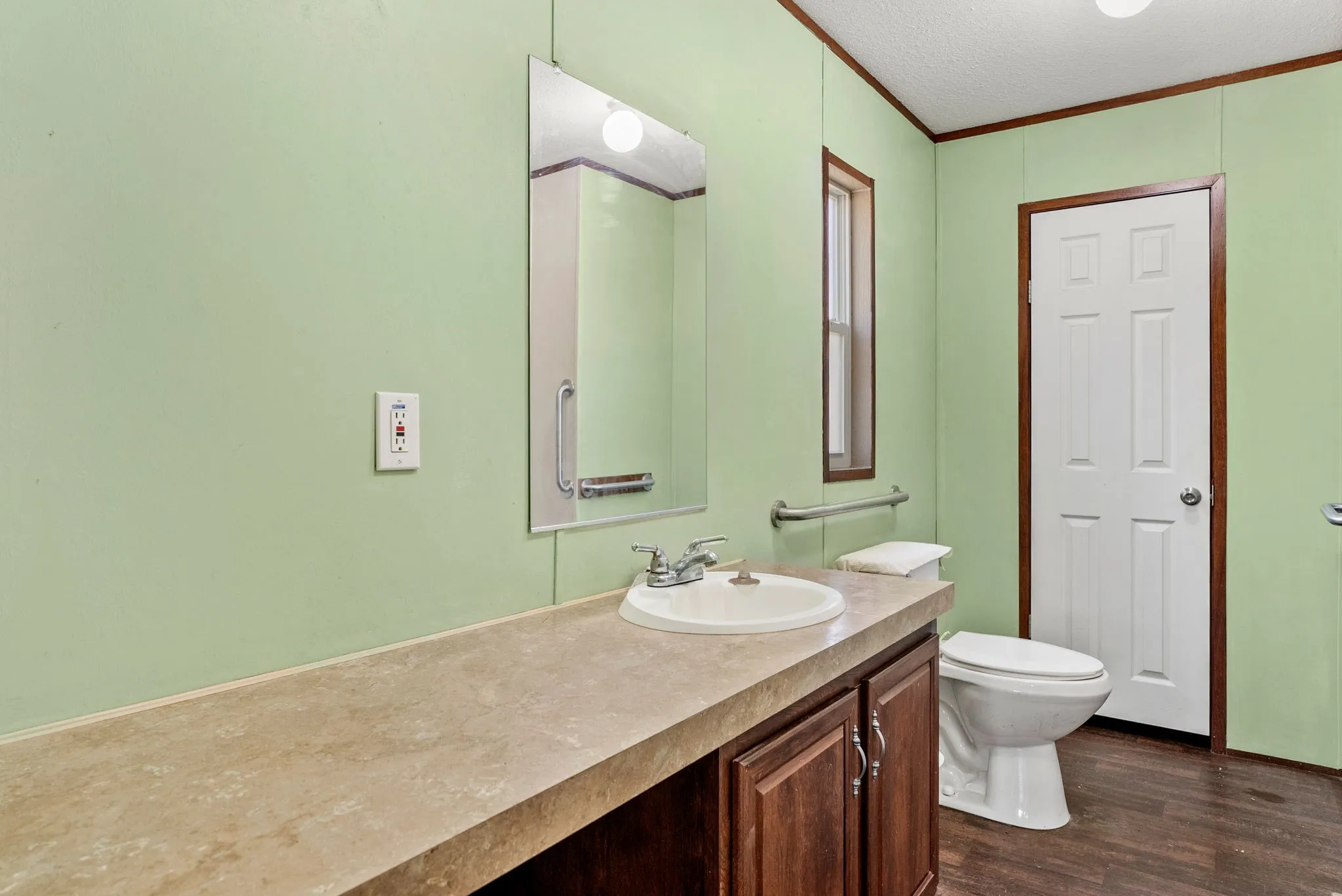 Single Family Residence For Sale in Smith County , 23425 FM 1995, Lindale, Texas 75771, 3 Bedrooms, 2 Bathrooms, Garage spaces, 1,320 Sqft, built in 2017, Price $314,000, mls#21212605, Real Estate Agent in Lindale, Homes For Sale in Smith county, Homes For Sale in Lindale, Realtor in Lindale Texas, Real Estate Brokerage Independent Realty Texas, Luminita Cordes Realtor