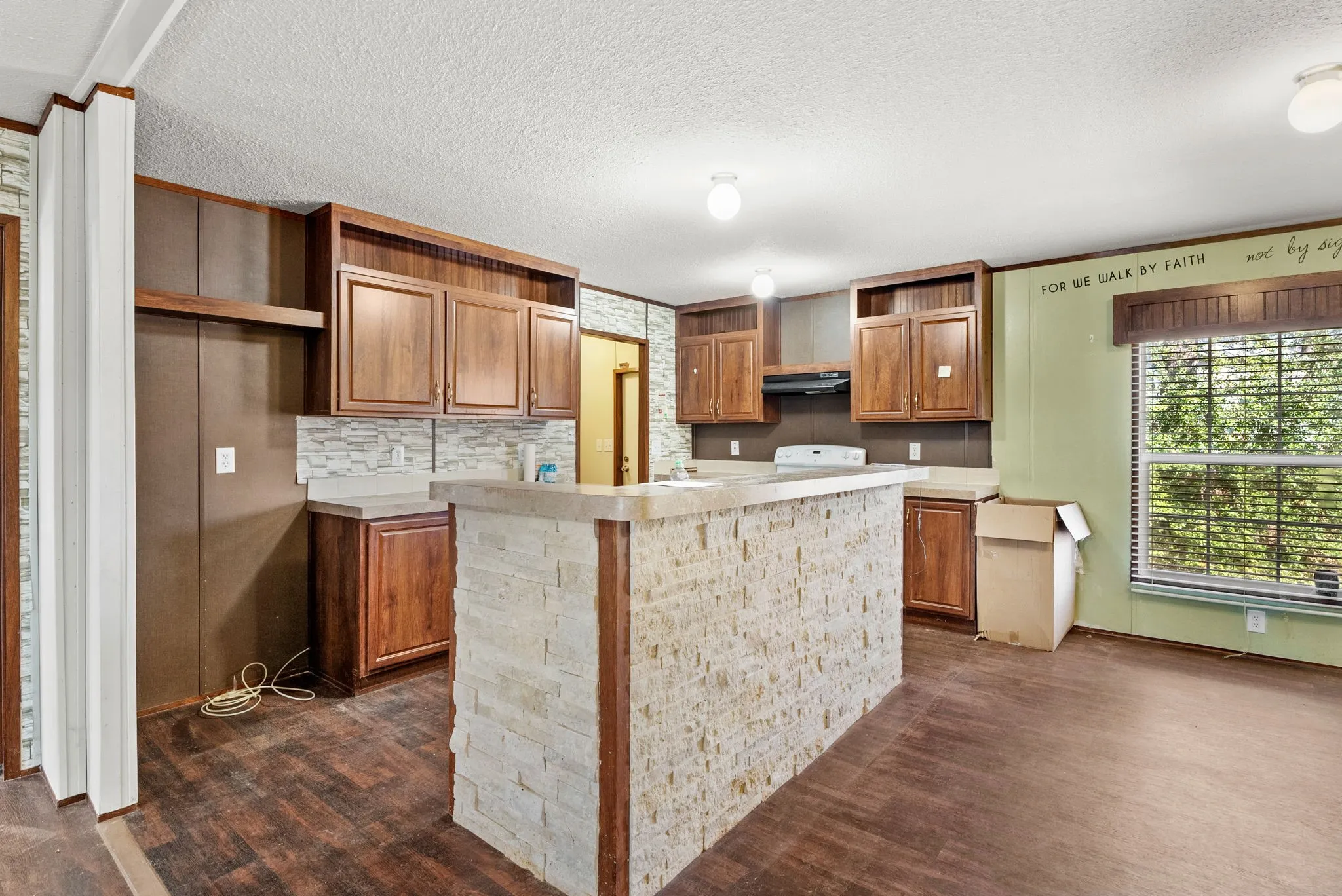 Single Family Residence For Sale in Smith County , 23425 FM 1995, Lindale, Texas 75771, 3 Bedrooms, 2 Bathrooms, Garage spaces, 1,320 Sqft, built in 2017, Price $314,000, mls#21212605, Real Estate Agent in Lindale, Homes For Sale in Smith county, Homes For Sale in Lindale, Realtor in Lindale Texas, Real Estate Brokerage Independent Realty Texas, Luminita Cordes Realtor