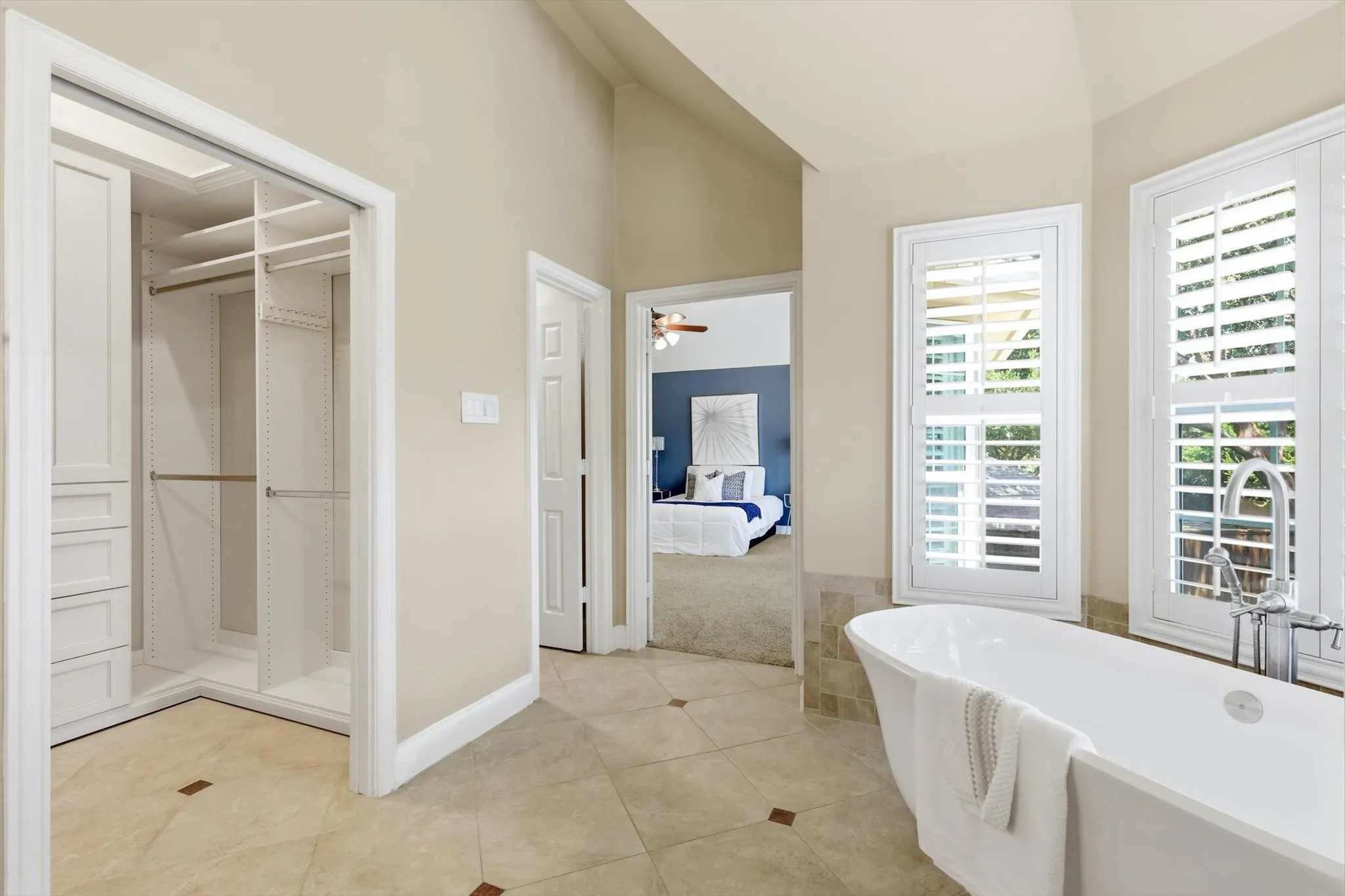 Single Family Residence For Sale in Collin County , 441 Bellevue Drive, Allen, Texas 75013, 4 Bedroom, 4 Bathroom, 2 Garage spaces, 3,048 Sqft, built in 1999, mls#21212642, Real Estate Agent in Allen, Homes For Sale in Collin county, Homes For Sale in Allen, Realtor in Allen Texas, Real Estate Brokerage Independent Realty Texas, Luminita Cordes Realtor