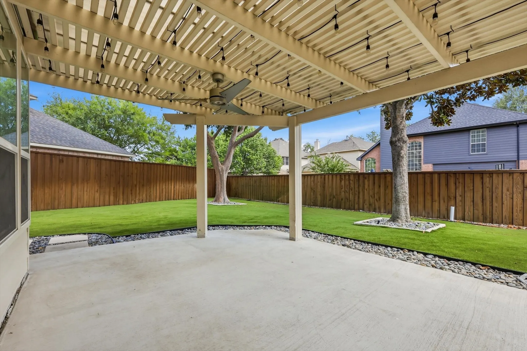 Single Family Residence For Sale in Collin County , 441 Bellevue Drive, Allen, Texas 75013, 4 Bedroom, 4 Bathroom, 2 Garage spaces, 3,048 Sqft, built in 1999, mls#21212642, Real Estate Agent in Allen, Homes For Sale in Collin county, Homes For Sale in Allen, Realtor in Allen Texas, Real Estate Brokerage Independent Realty Texas, Luminita Cordes Realtor