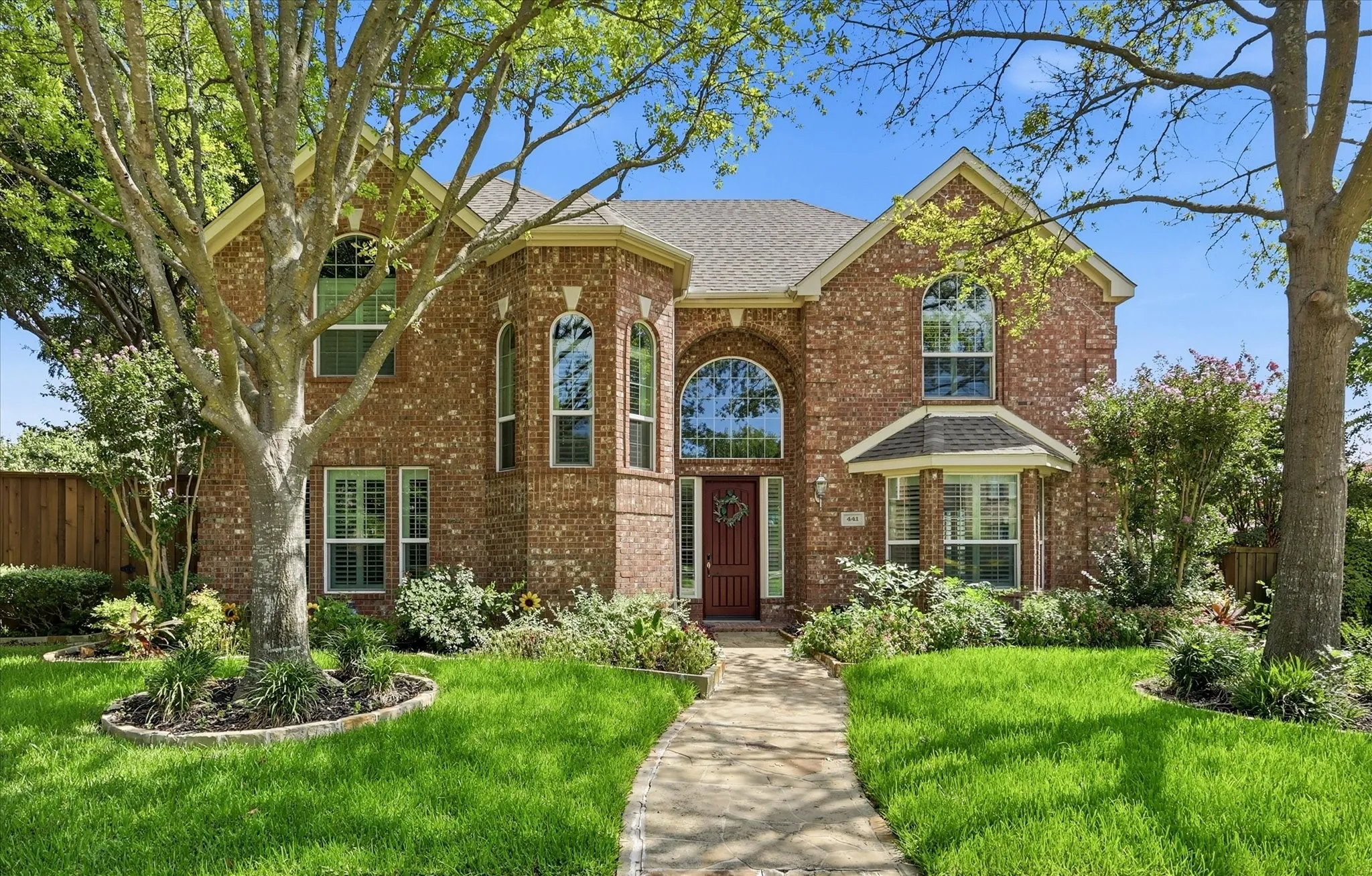 Single Family Residence For Sale in Collin County , 441 Bellevue Drive, Allen, Texas 75013, 4 Bedroom, 4 Bathroom, 2 Garage spaces, 3,048 Sqft, built in 1999, mls#21212642, Real Estate Agent in Allen, Homes For Sale in Collin county, Homes For Sale in Allen, Realtor in Allen Texas, Real Estate Brokerage Independent Realty Texas, Luminita Cordes Realtor