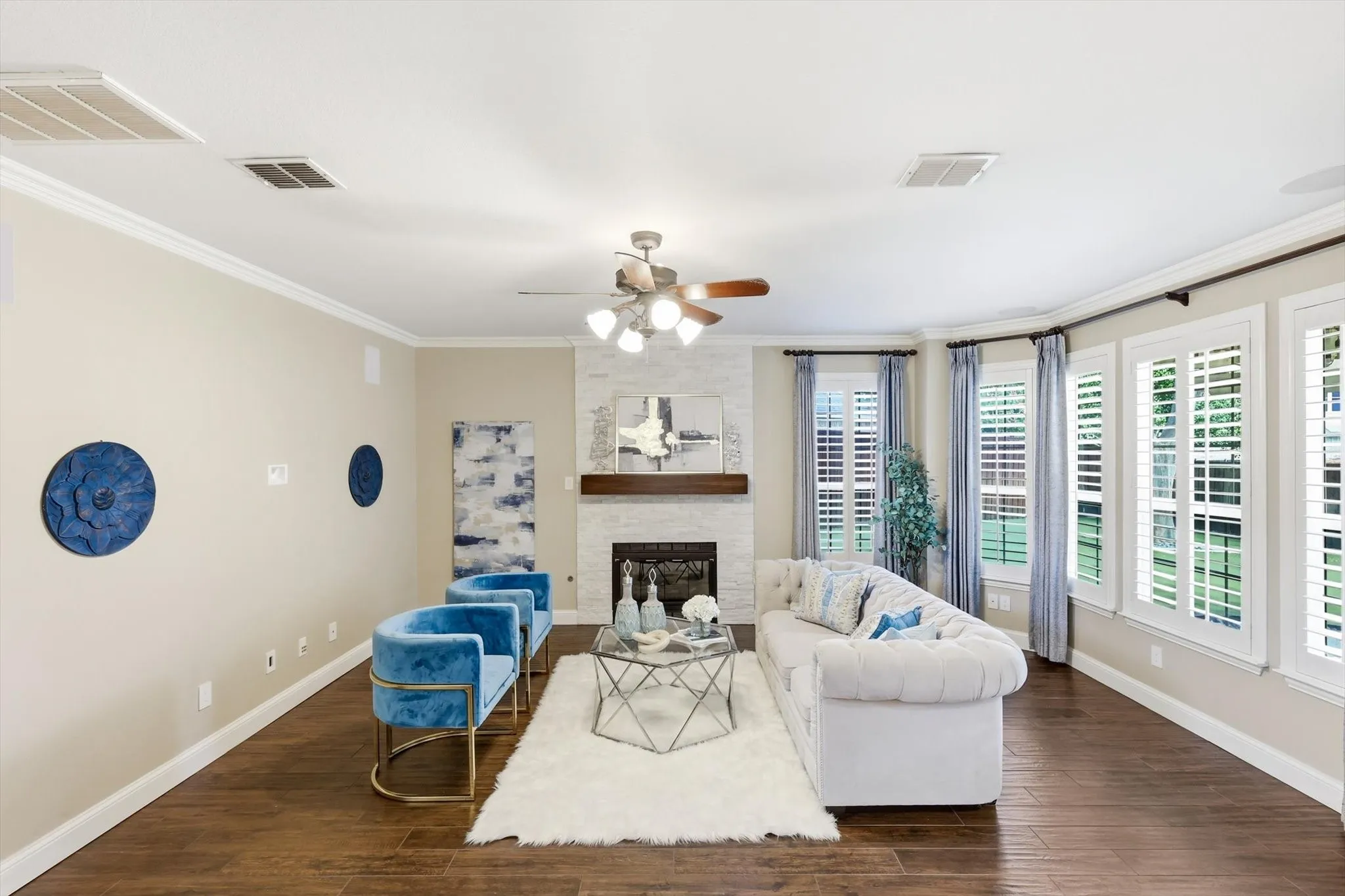 Single Family Residence For Sale in Collin County , 441 Bellevue Drive, Allen, Texas 75013, 4 Bedroom, 4 Bathroom, 2 Garage spaces, 3,048 Sqft, built in 1999, mls#21212642, Real Estate Agent in Allen, Homes For Sale in Collin county, Homes For Sale in Allen, Realtor in Allen Texas, Real Estate Brokerage Independent Realty Texas, Luminita Cordes Realtor