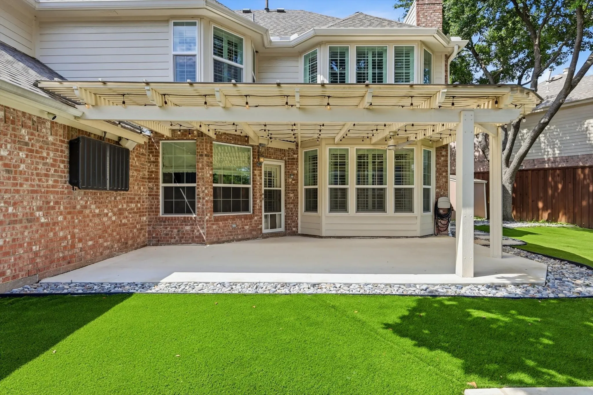 Single Family Residence For Sale in Collin County , 441 Bellevue Drive, Allen, Texas 75013, 4 Bedroom, 4 Bathroom, 2 Garage spaces, 3,048 Sqft, built in 1999, mls#21212642, Real Estate Agent in Allen, Homes For Sale in Collin county, Homes For Sale in Allen, Realtor in Allen Texas, Real Estate Brokerage Independent Realty Texas, Luminita Cordes Realtor