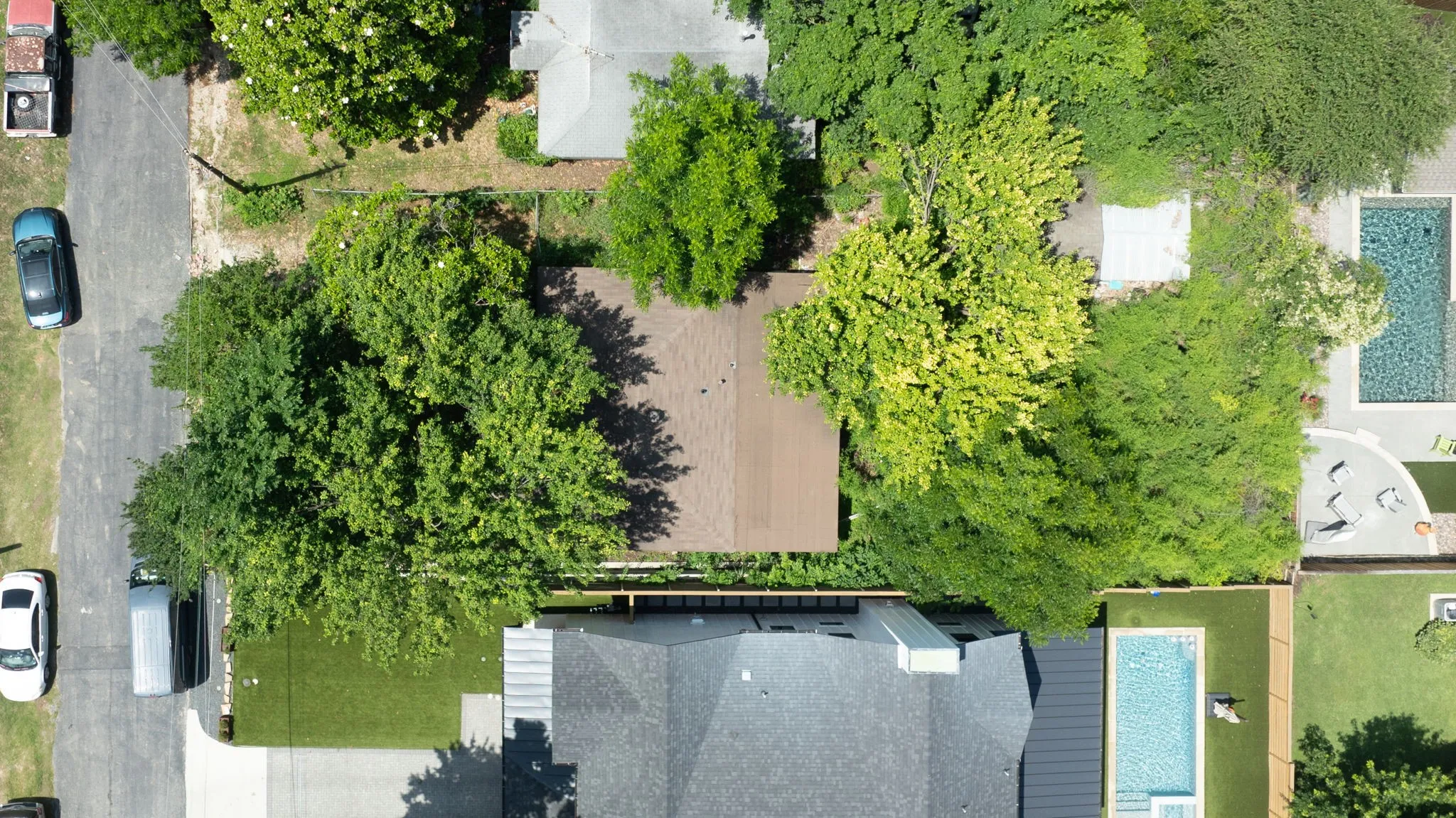 Single Family Residence For Sale in Dallas County , 1805 Lucerne Street, Dallas, Texas 75214, 2 Bedroom, 1 Bathroom, Garage spaces, 1,224 Sqft, built in 1953, Preowned, mls#21212701, Real Estate Agent in Dallas, Homes For Sale in Dallas county, Homes For Sale in Dallas, Realtor in Dallas Texas, Real Estate Brokerage Independent Realty Texas, Luminita Cordes Realtor