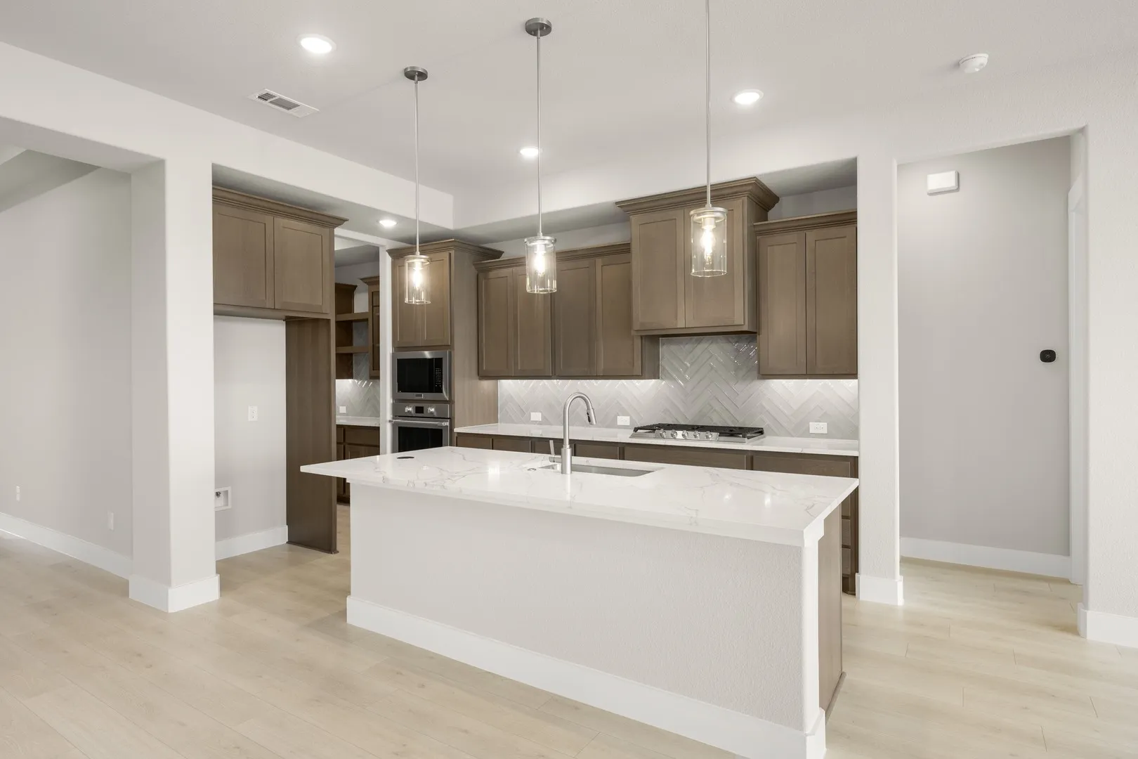 Single Family Residence For Sale in Denton County , 225 Ravenna Boulevard, Justin, Texas 76247, 2 Bedroom, 2 Bathroom, 3 Garage spaces, 2,231 Sqft, built in 2026, New Construction - Incomplete, mls#21212709, Real Estate Agent in Justin, Homes For Sale in Denton county, Homes For Sale in Justin, Realtor in Justin Texas, Real Estate Brokerage Independent Realty Texas, Luminita Cordes Realtor