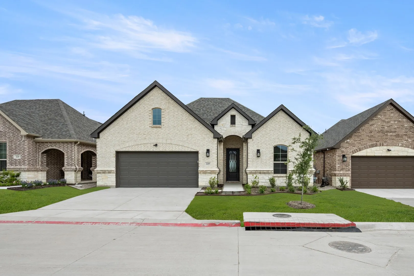 Single Family Residence For Sale in Denton County , 225 Ravenna Boulevard, Justin, Texas 76247, 2 Bedroom, 2 Bathroom, 3 Garage spaces, 2,231 Sqft, built in 2026, New Construction - Incomplete, mls#21212709, Real Estate Agent in Justin, Homes For Sale in Denton county, Homes For Sale in Justin, Realtor in Justin Texas, Real Estate Brokerage Independent Realty Texas, Luminita Cordes Realtor