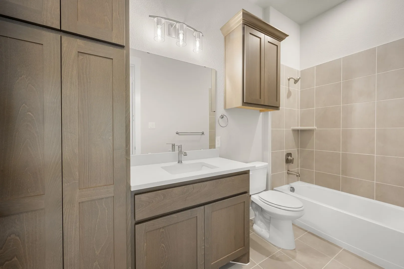 Single Family Residence For Sale in Denton County , 225 Ravenna Boulevard, Justin, Texas 76247, 2 Bedroom, 2 Bathroom, 3 Garage spaces, 2,231 Sqft, built in 2026, New Construction - Incomplete, mls#21212709, Real Estate Agent in Justin, Homes For Sale in Denton county, Homes For Sale in Justin, Realtor in Justin Texas, Real Estate Brokerage Independent Realty Texas, Luminita Cordes Realtor